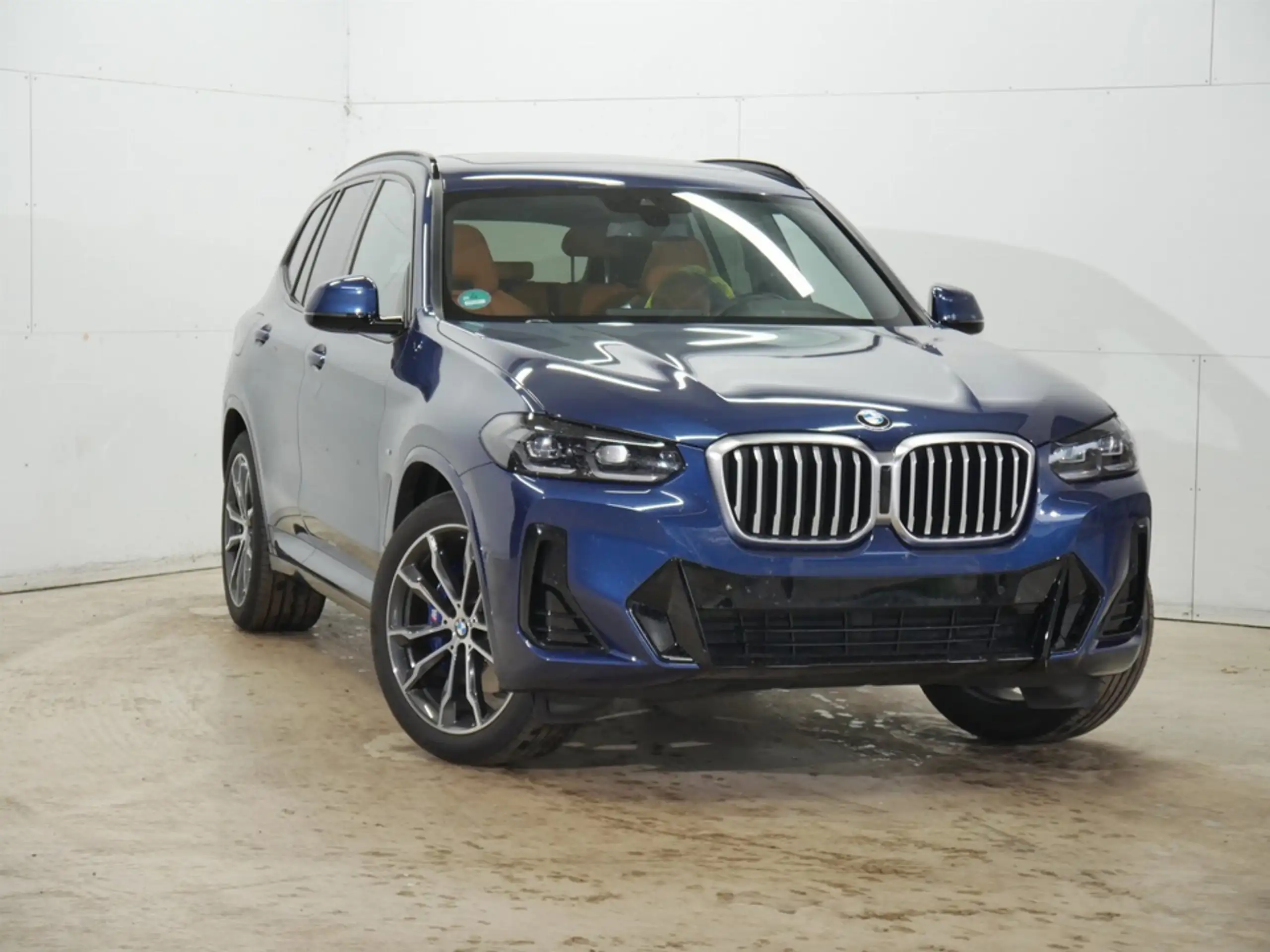 BMW - X3