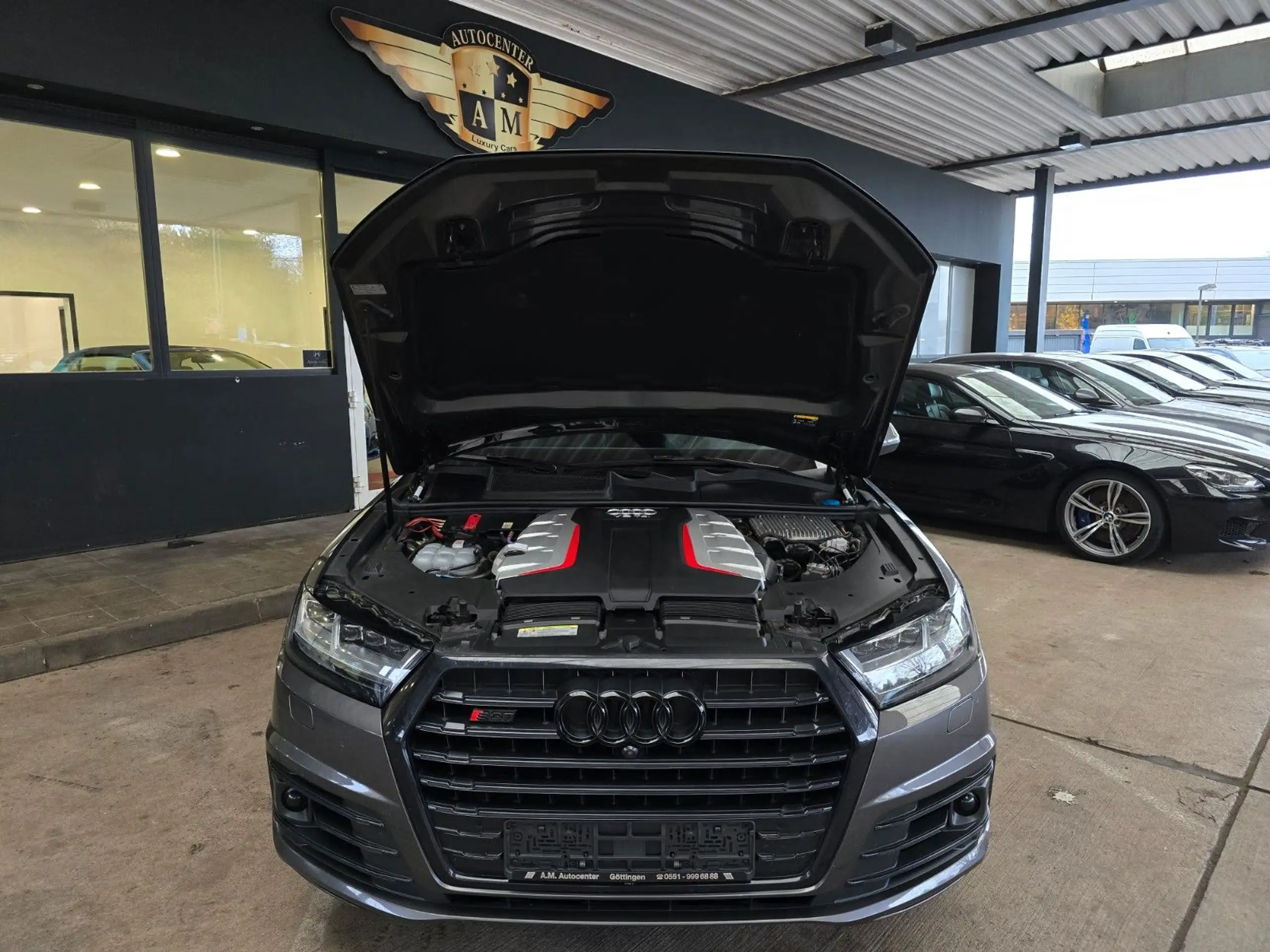 Audi - SQ7