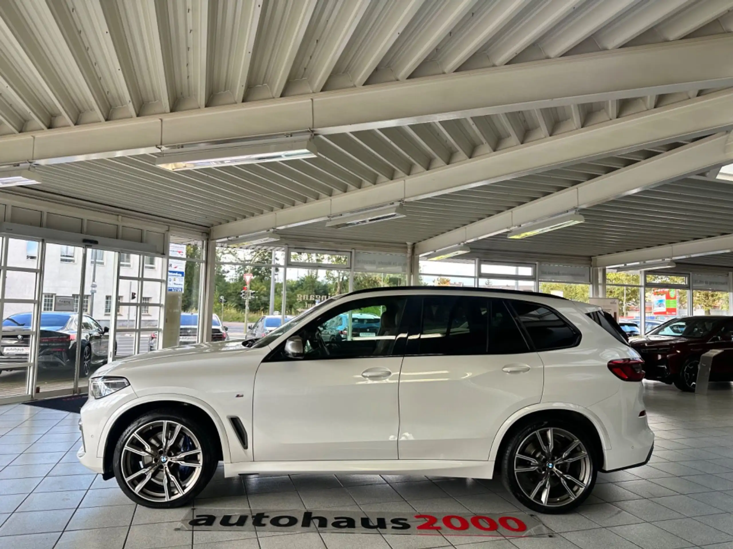 BMW - X5 M