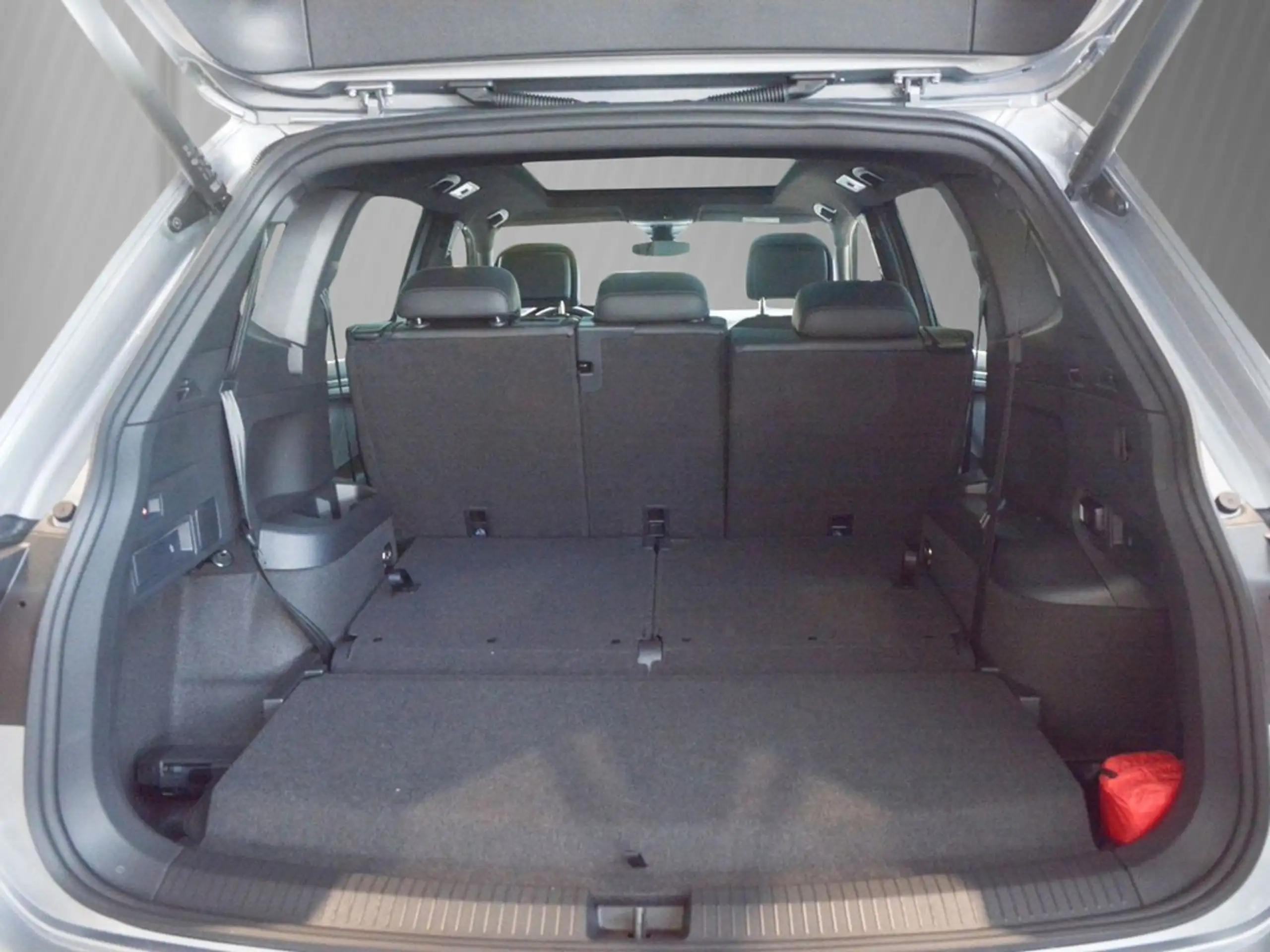 Volkswagen - Tiguan Allspace