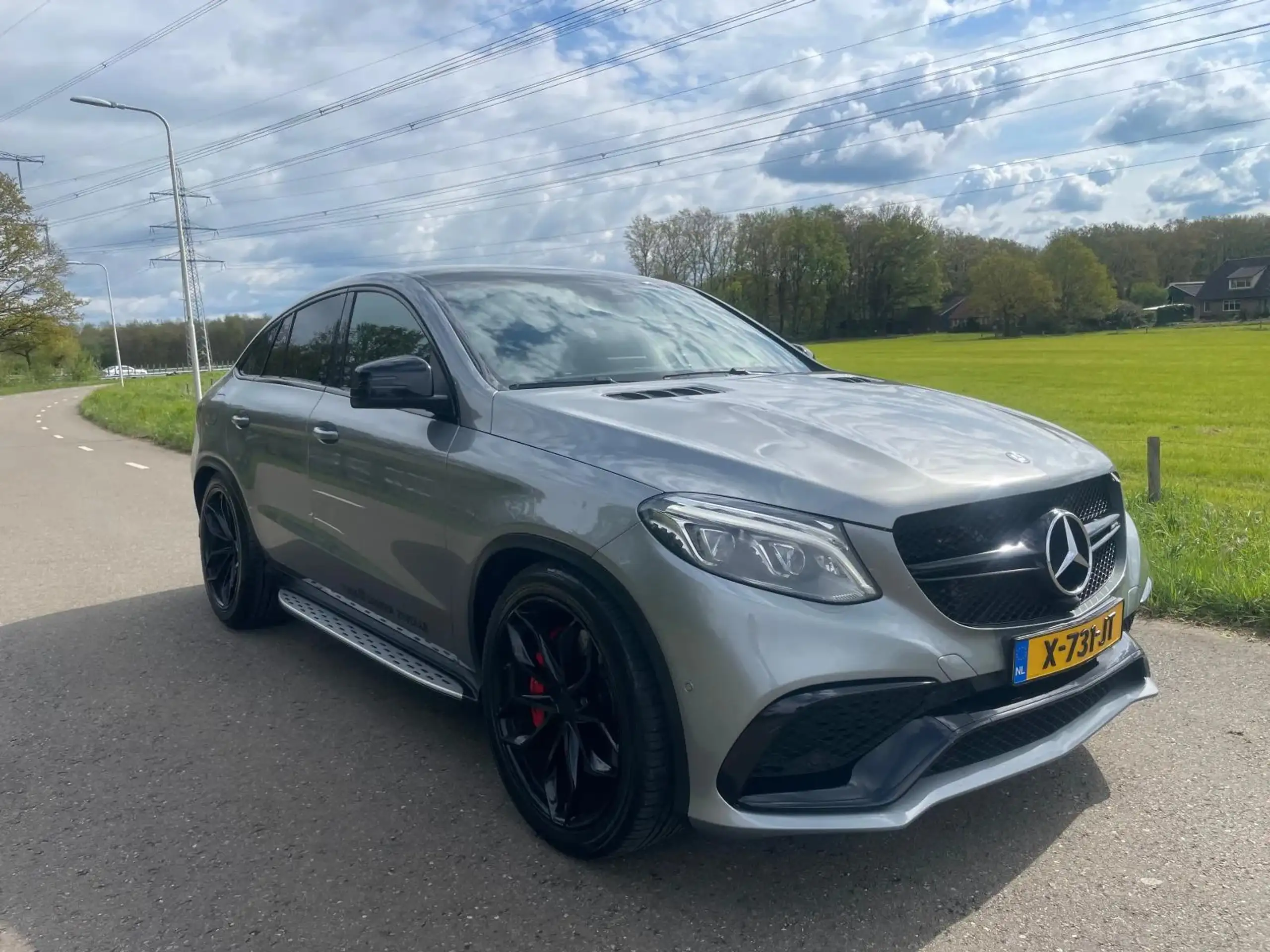 Mercedes-Benz - GLE 63 AMG