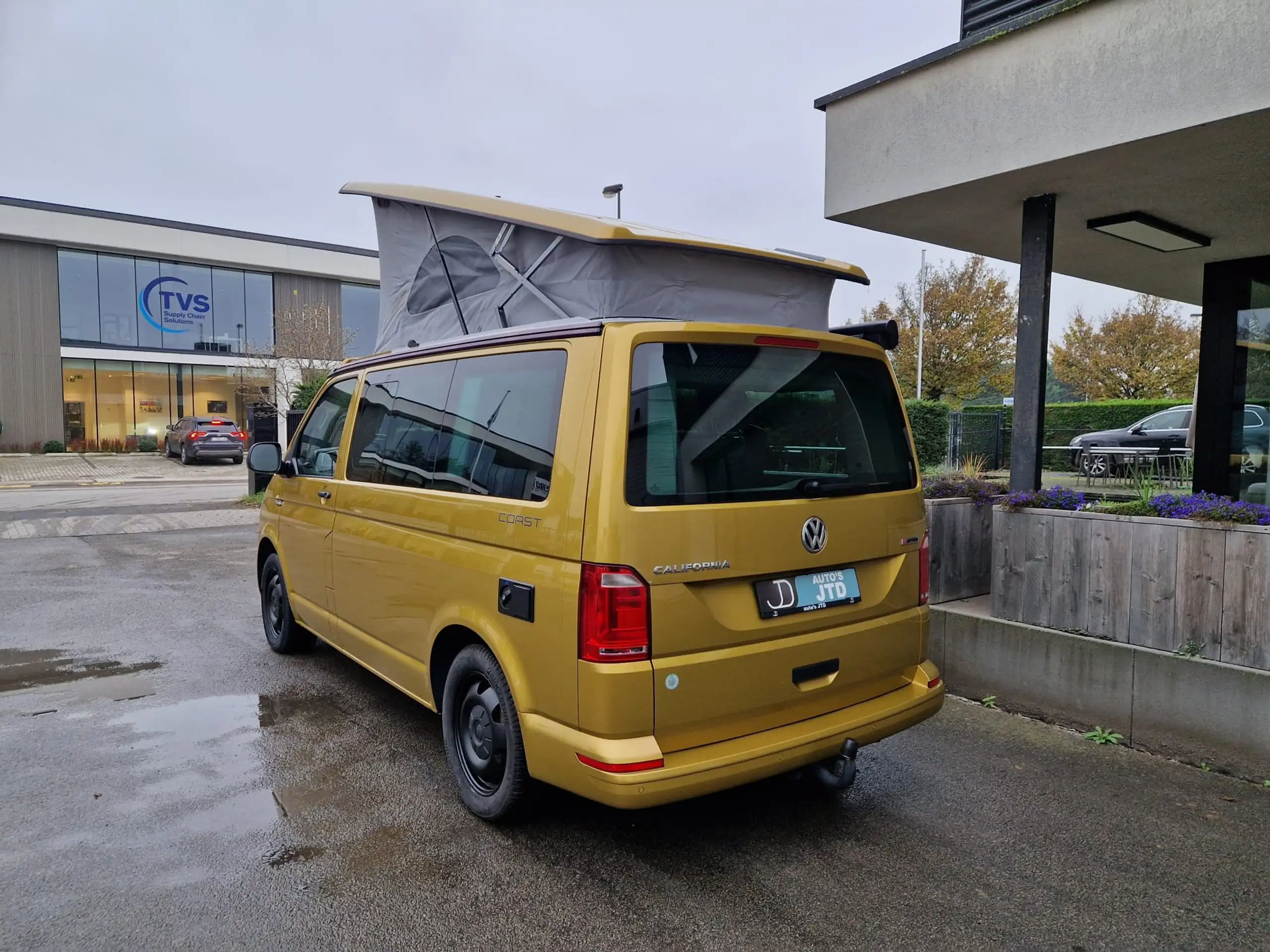 Volkswagen - T6 California