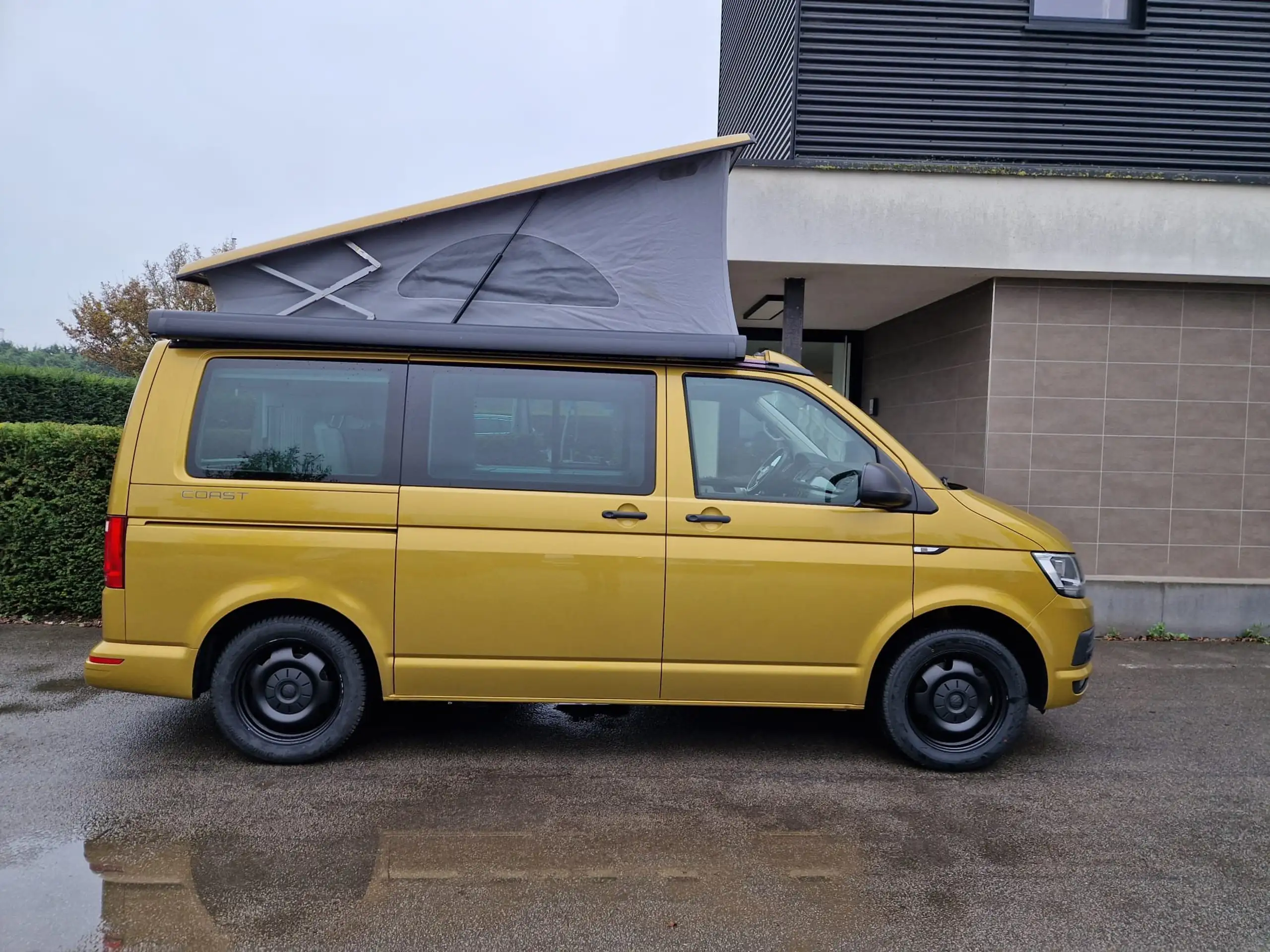 Volkswagen - T6 California