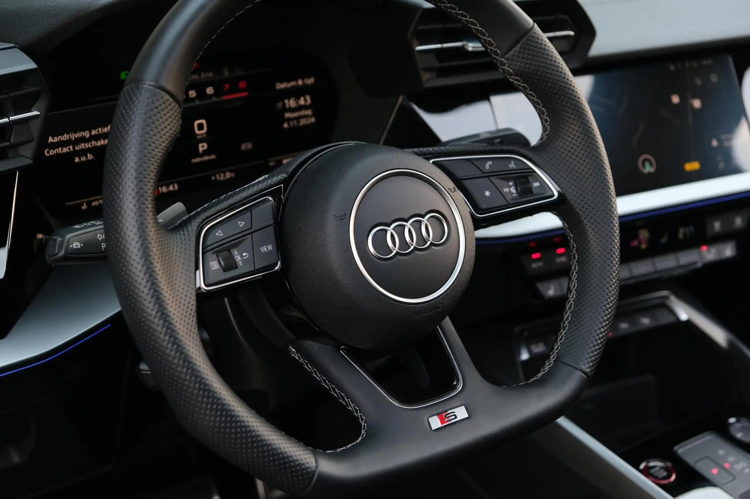 Audi - S3