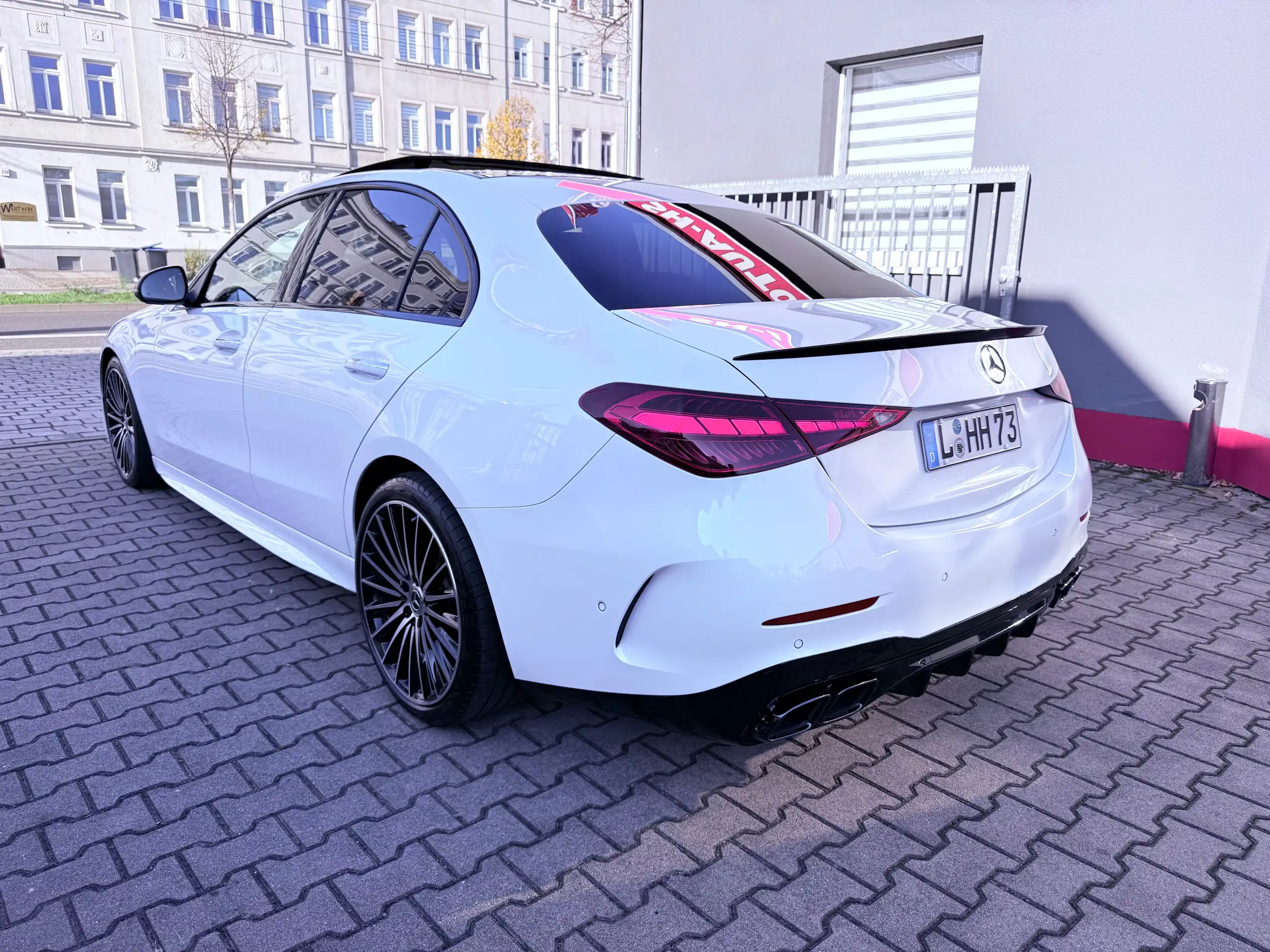 Mercedes-Benz - C 300