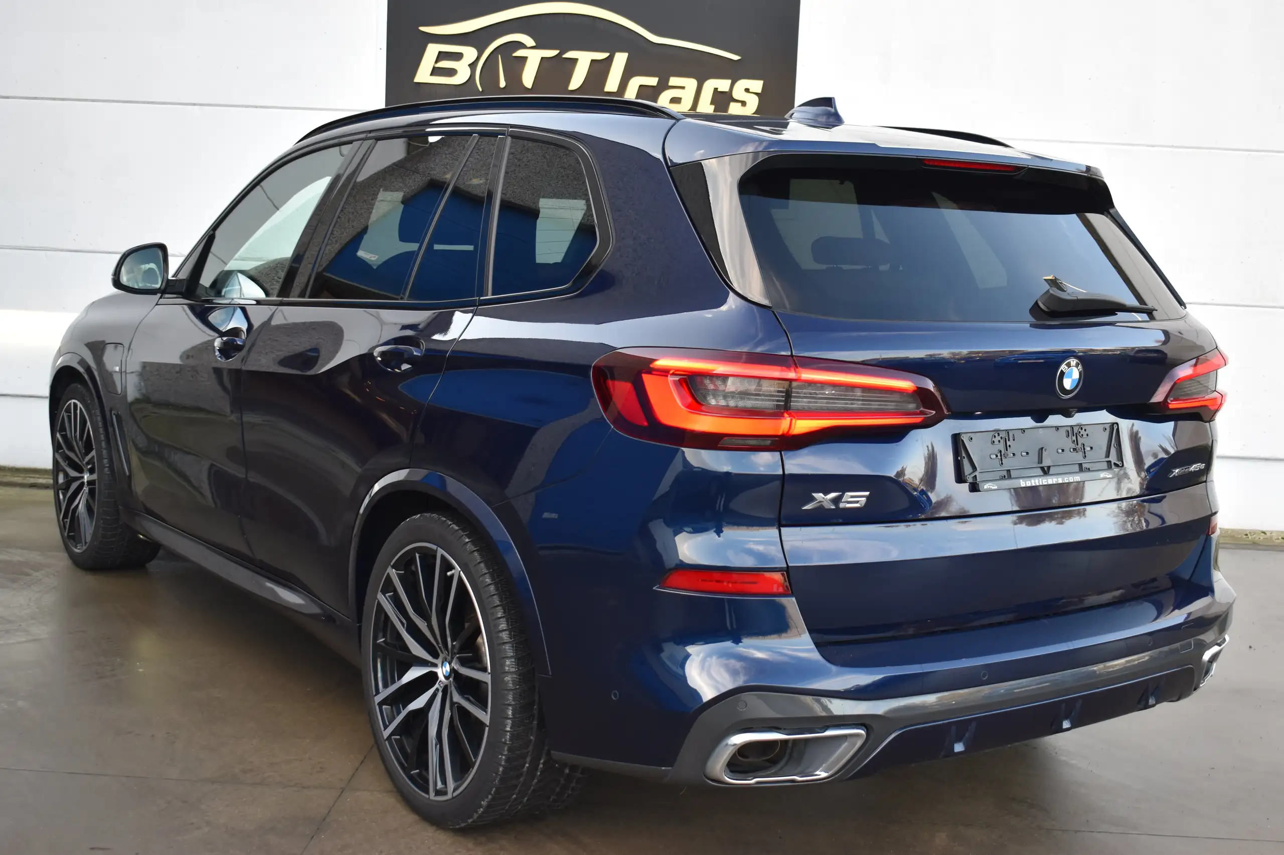 BMW - X5