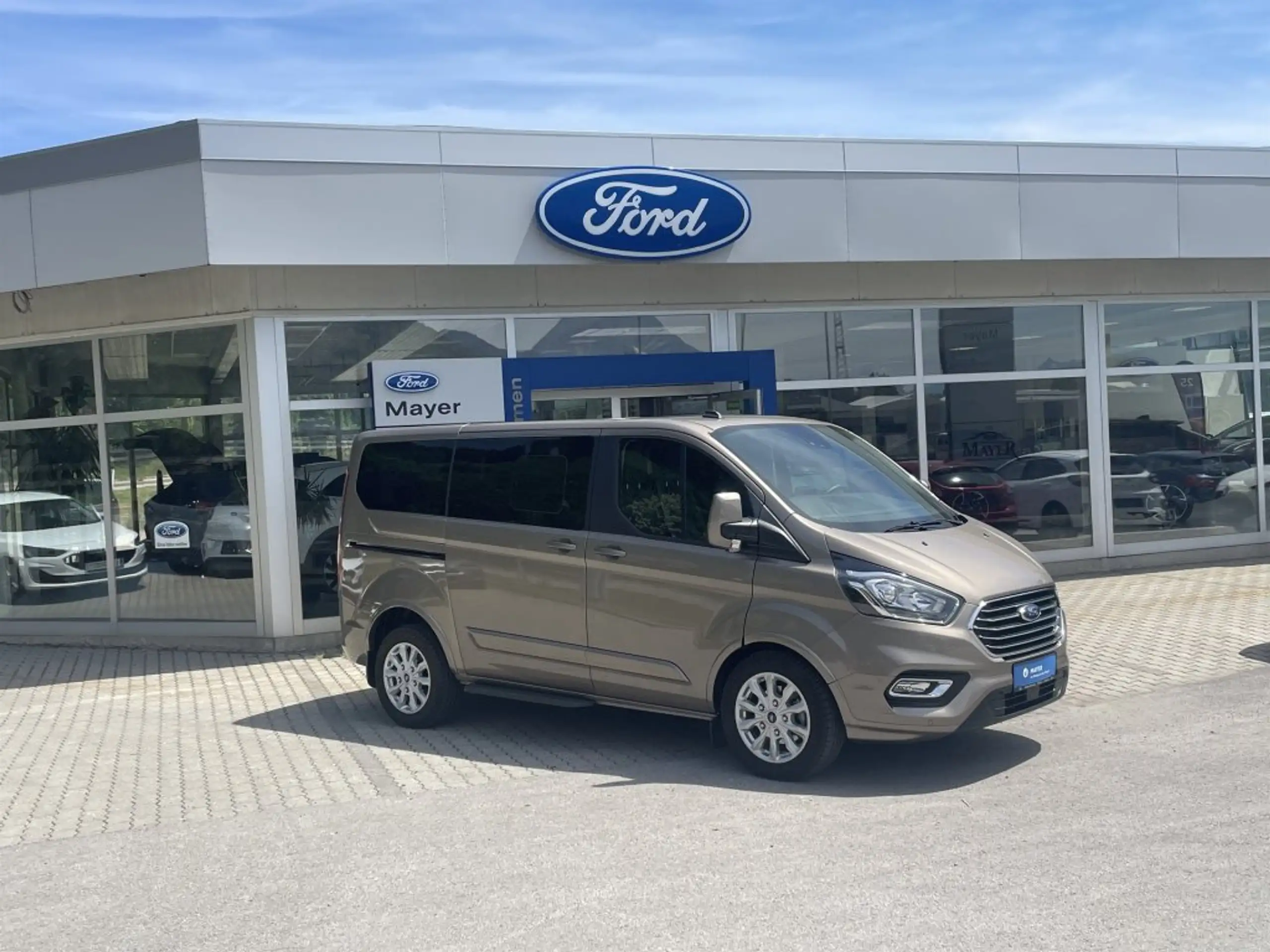 Ford - Tourneo Custom