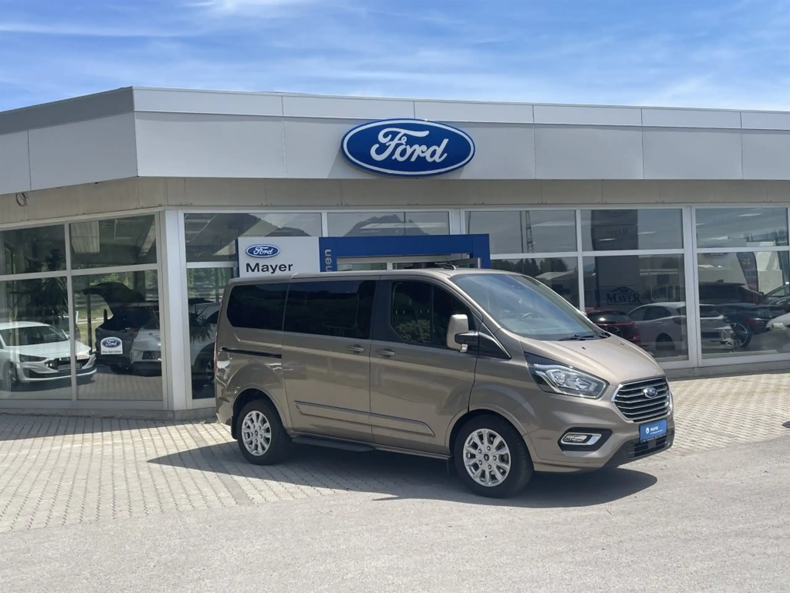 Ford - Tourneo Custom