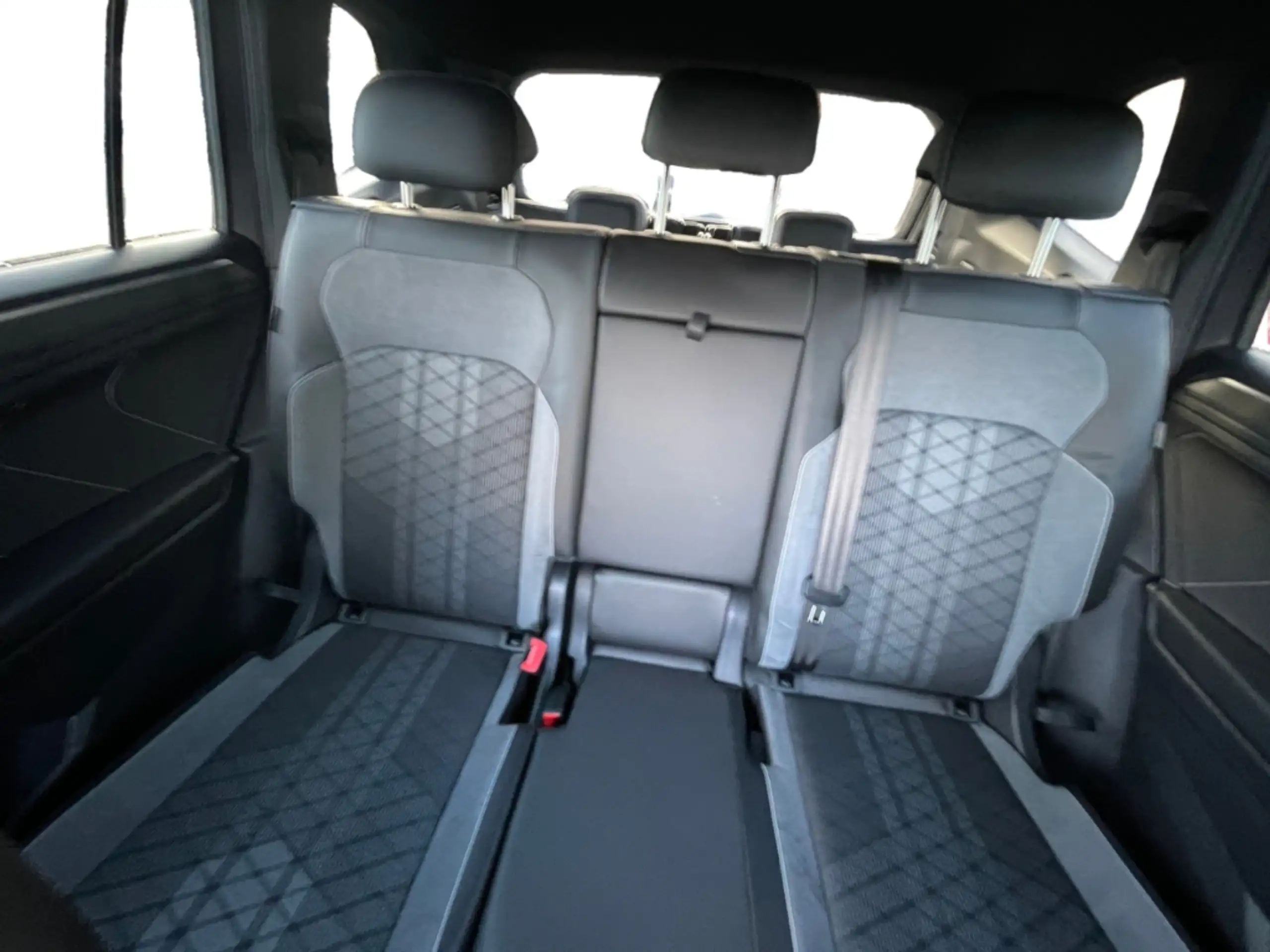 Volkswagen - Tiguan Allspace