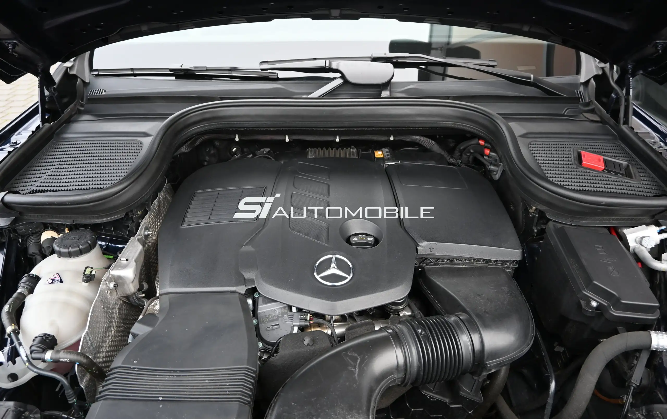 Mercedes-Benz - GLE 300