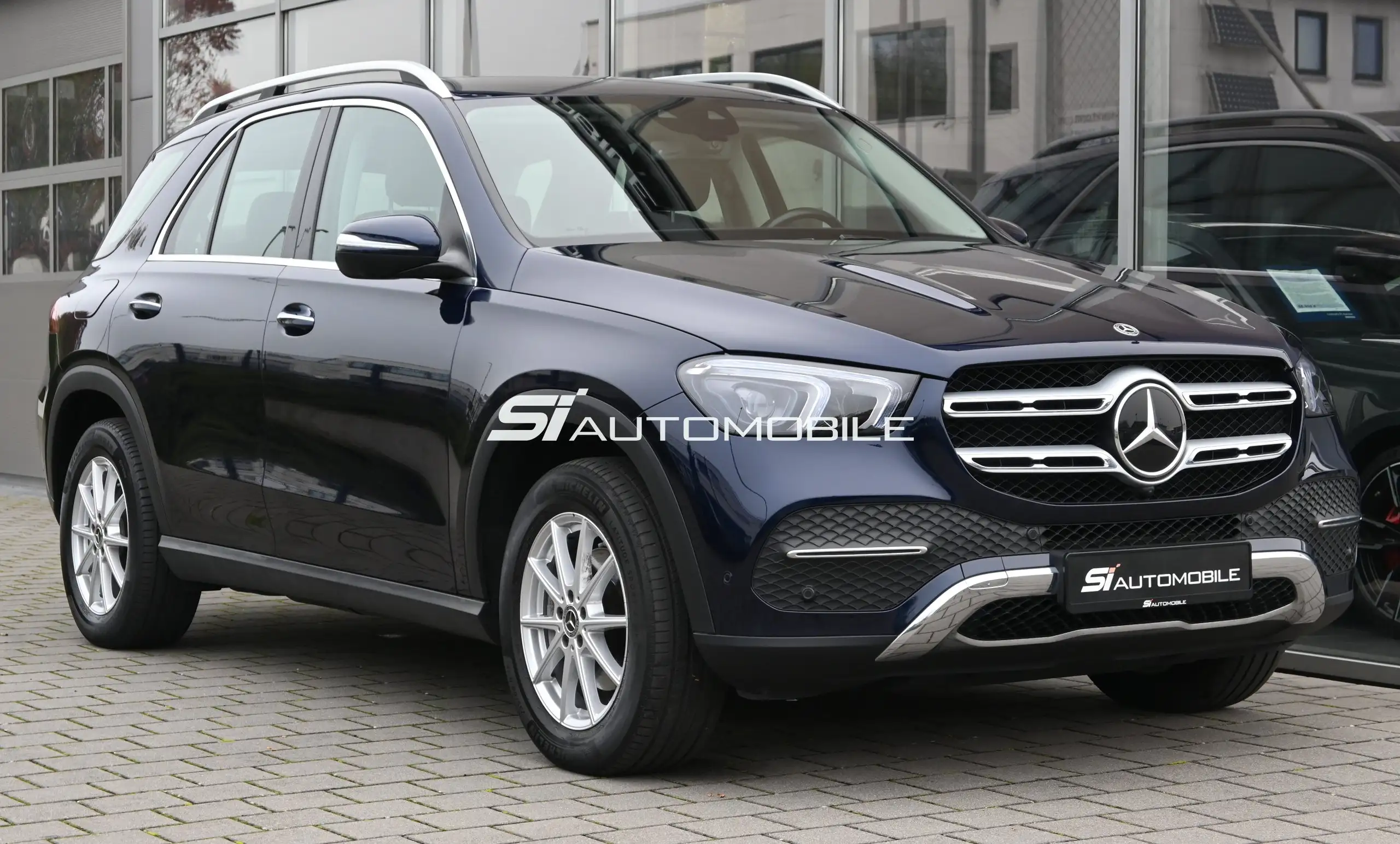 Mercedes-Benz - GLE 300