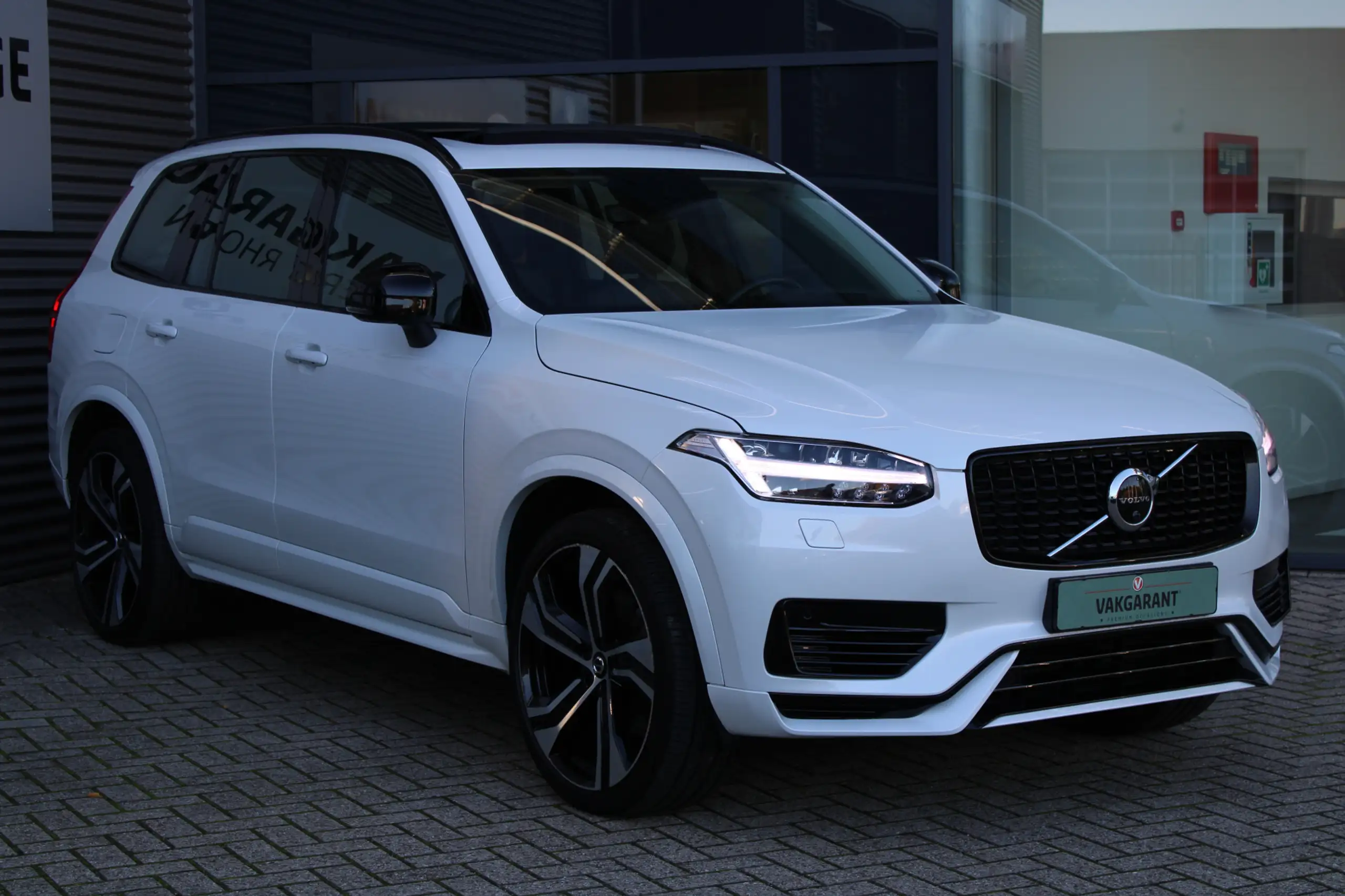 Volvo - XC90