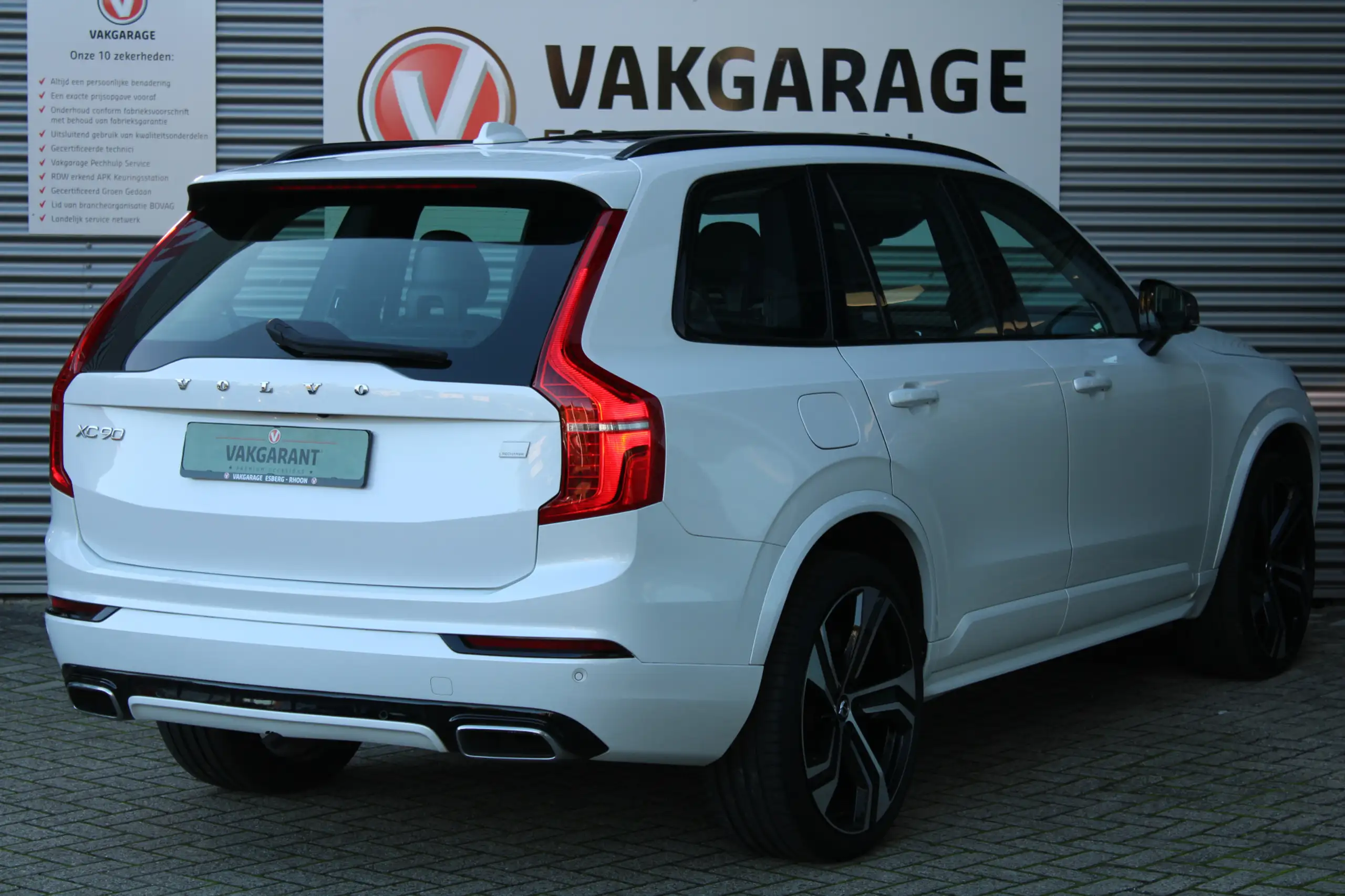 Volvo - XC90