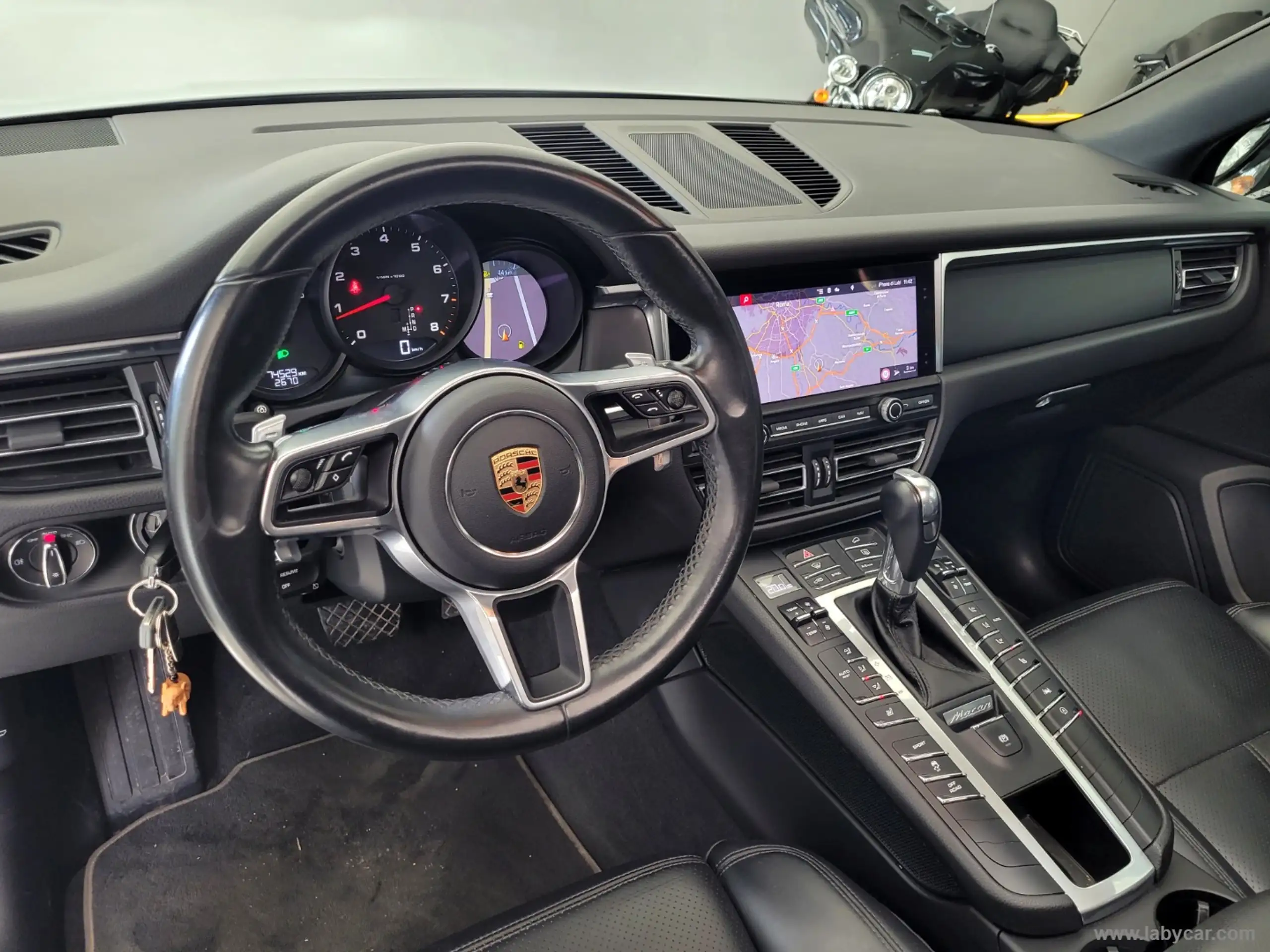 Porsche - Macan