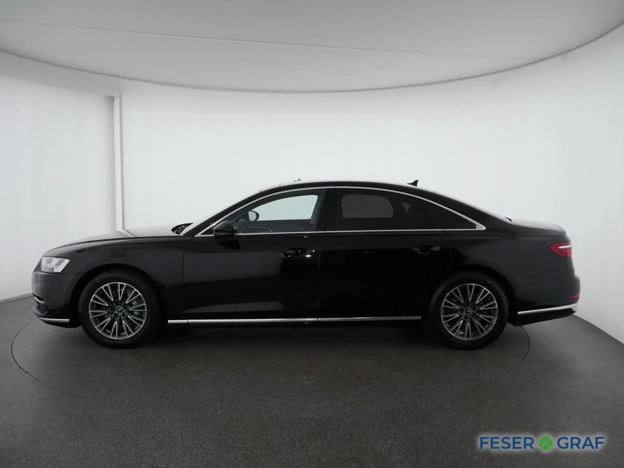 Audi - A8