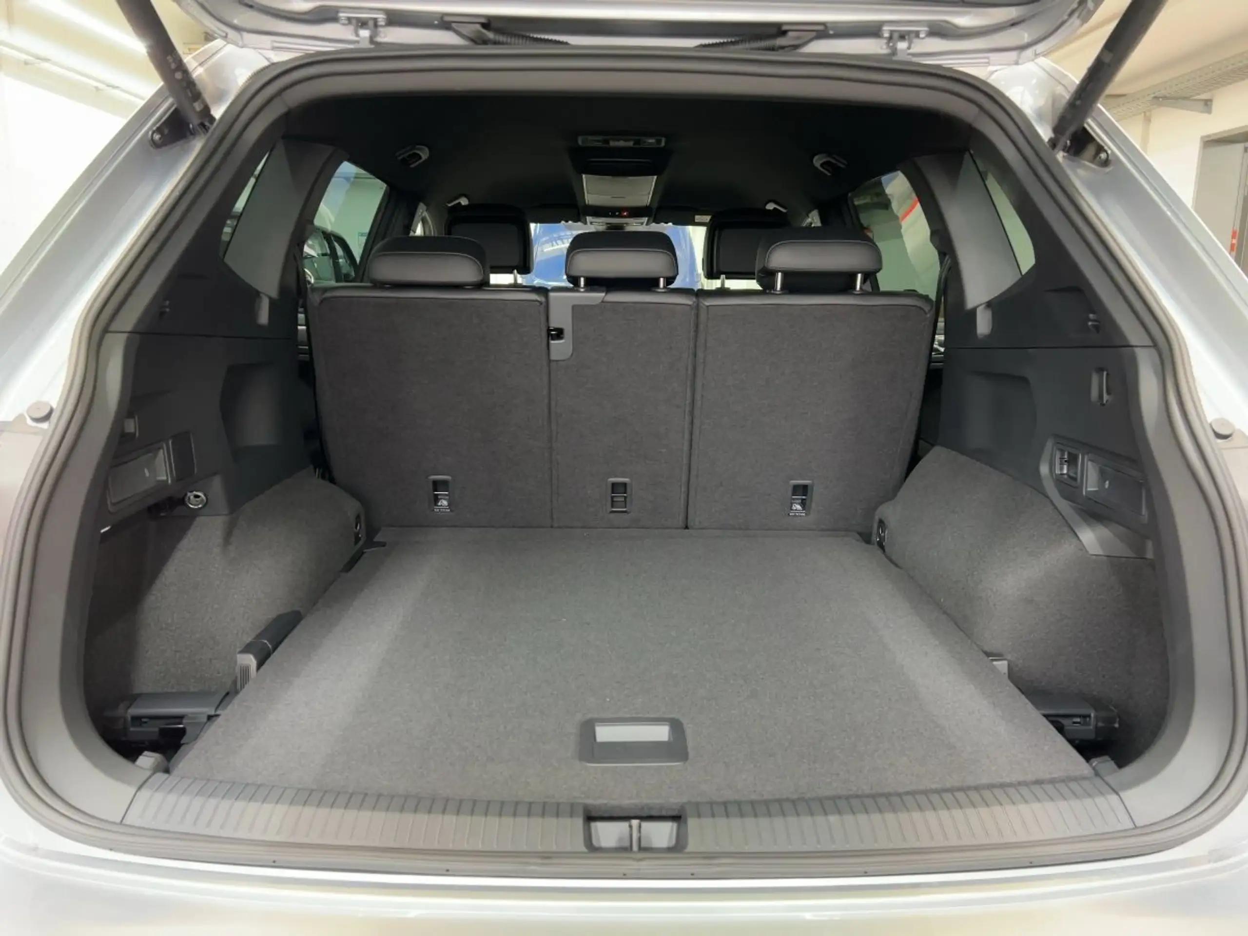 Volkswagen - Tiguan Allspace