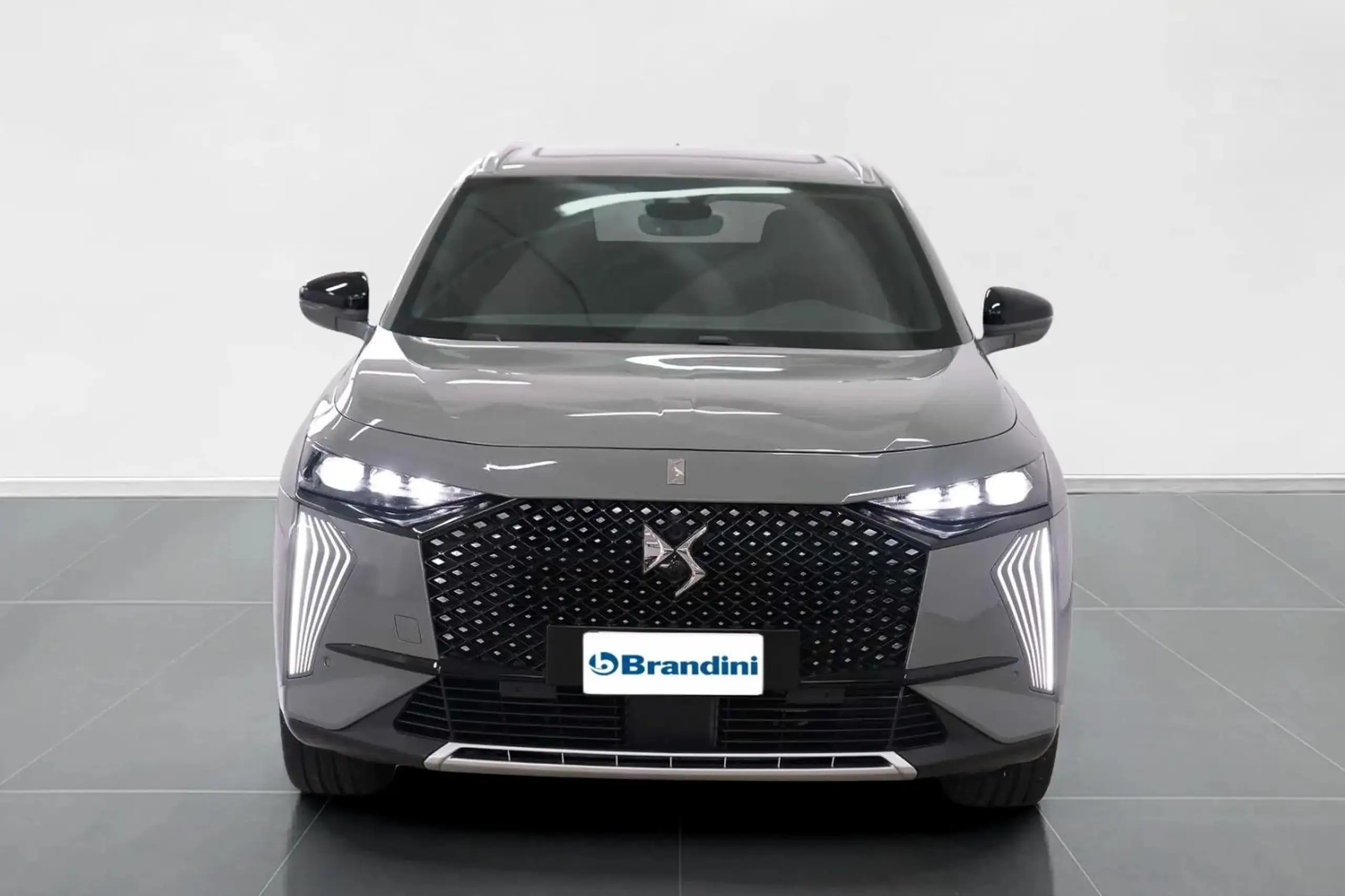 DS Automobiles - DS 7 Crossback