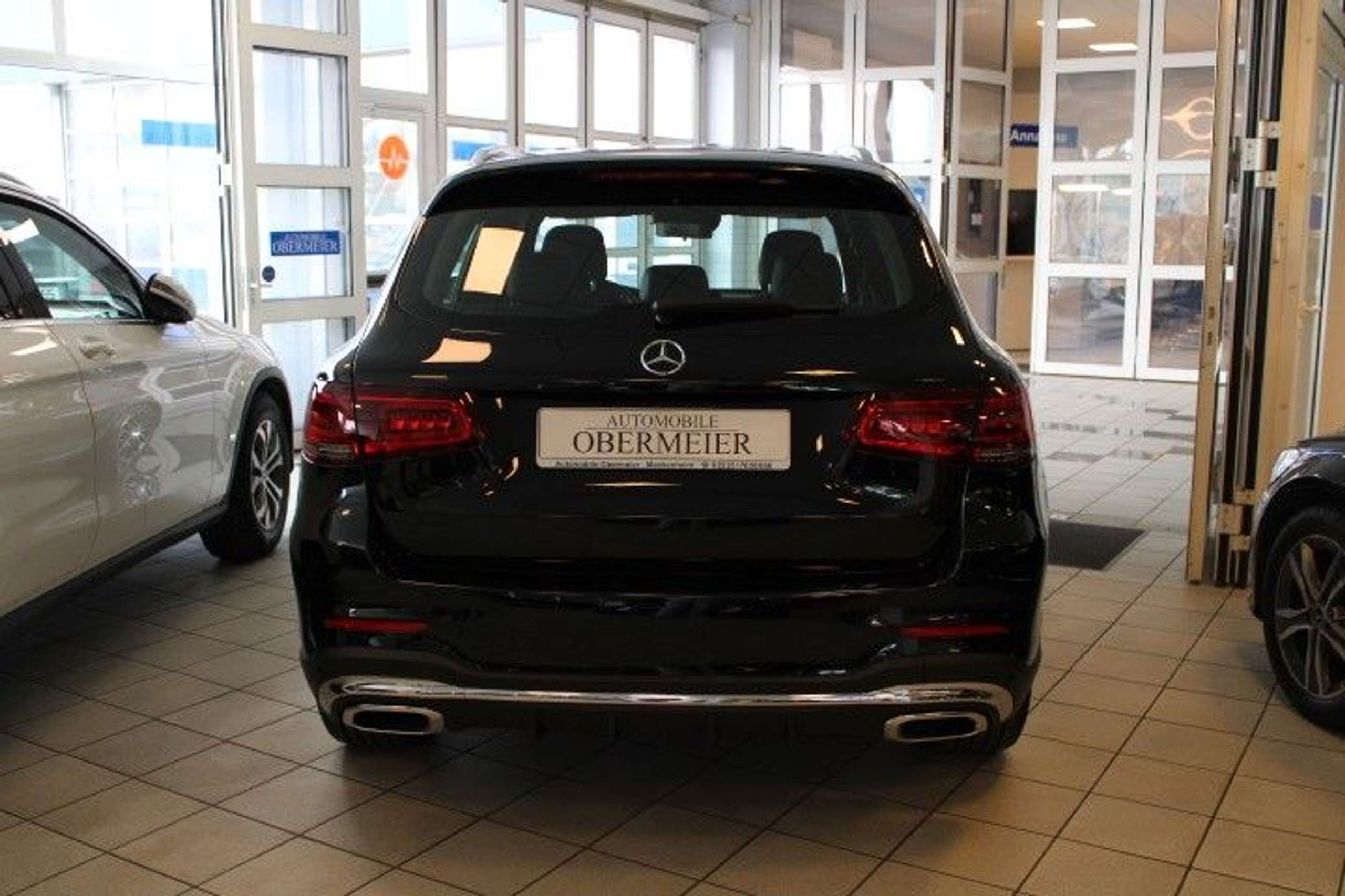 Mercedes-Benz - GLC 220