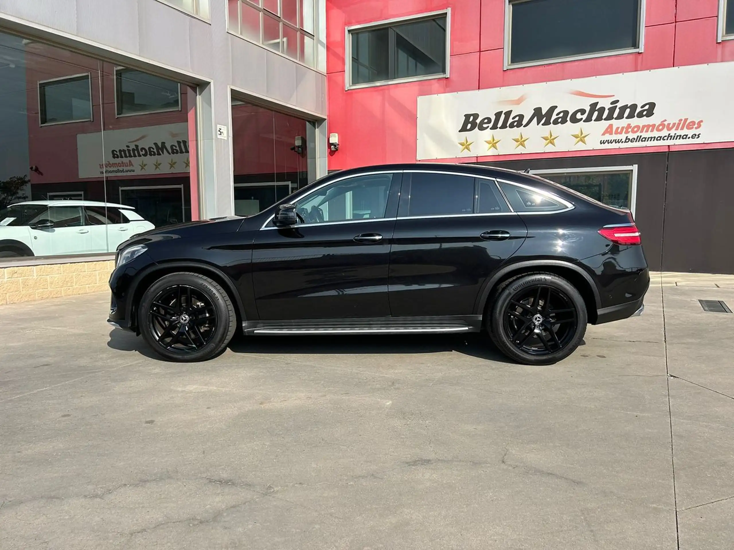 Mercedes-Benz - GLE 350