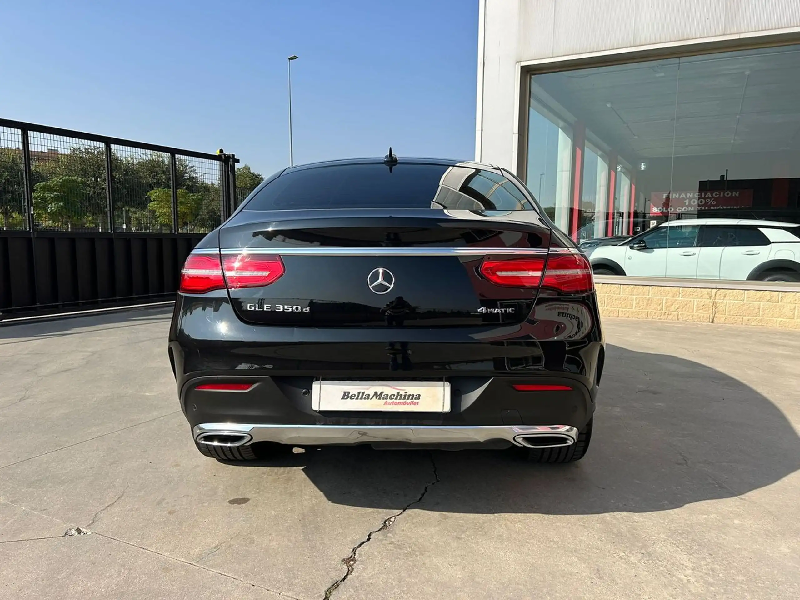 Mercedes-Benz - GLE 350