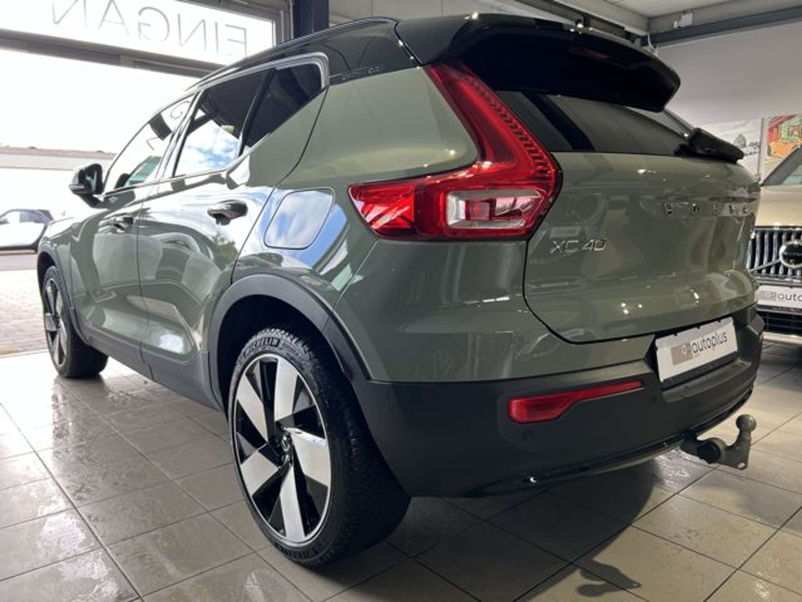 Volvo - XC40