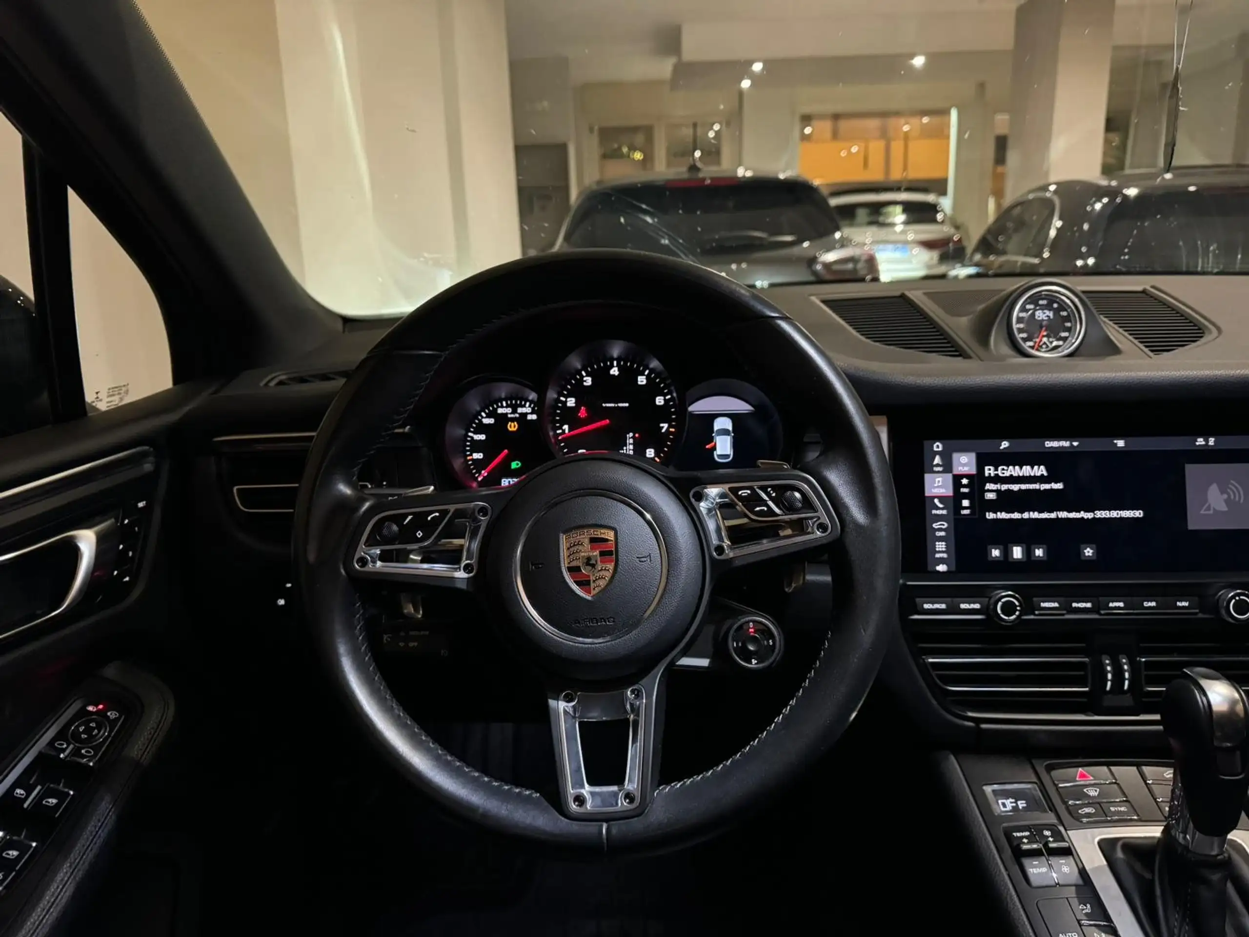 Porsche - Macan