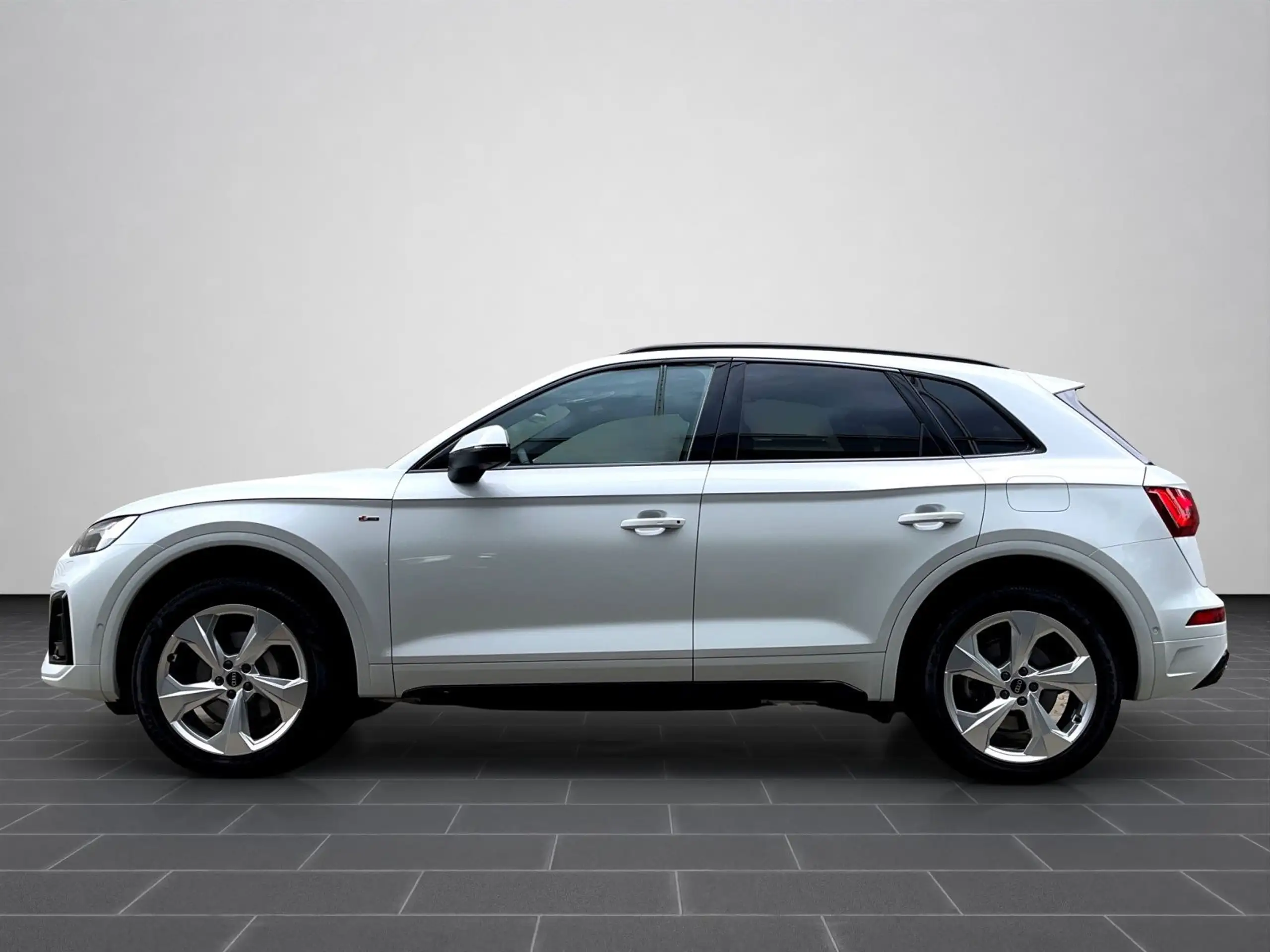 Audi - Q5