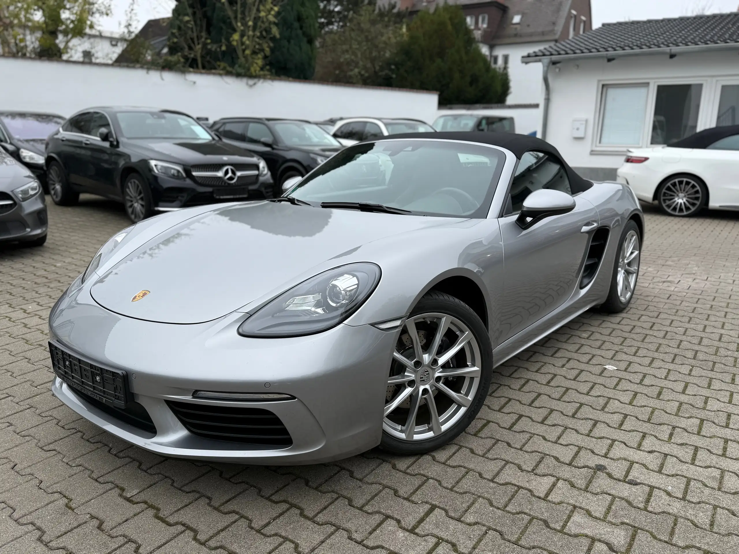 Porsche - Boxster