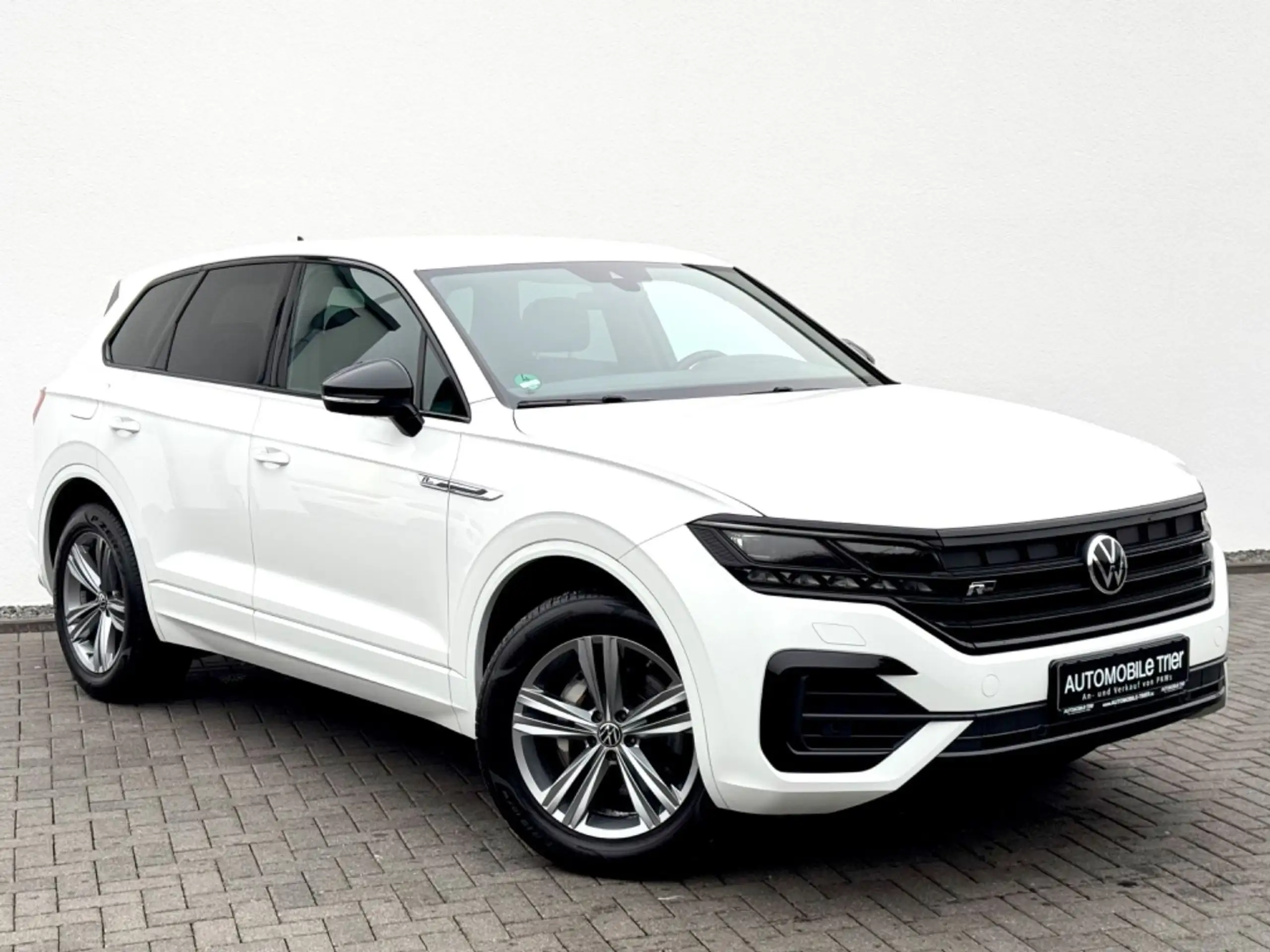 Volkswagen - Touareg