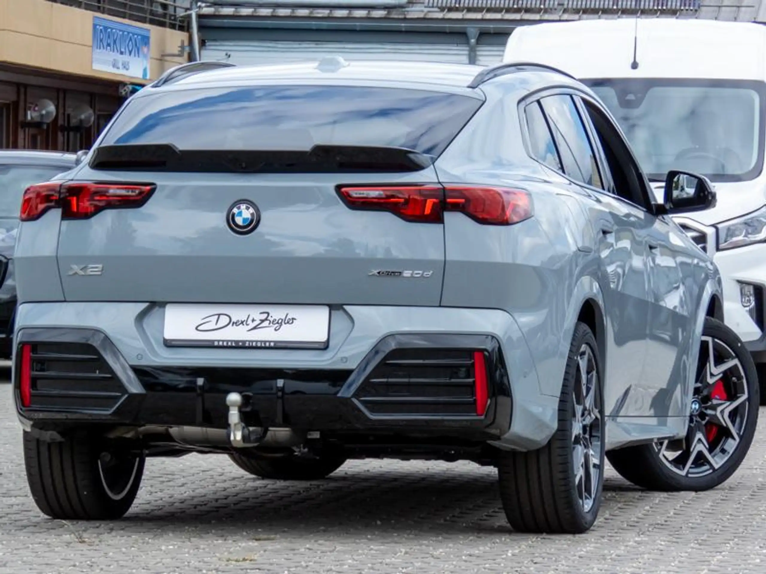 BMW - X2