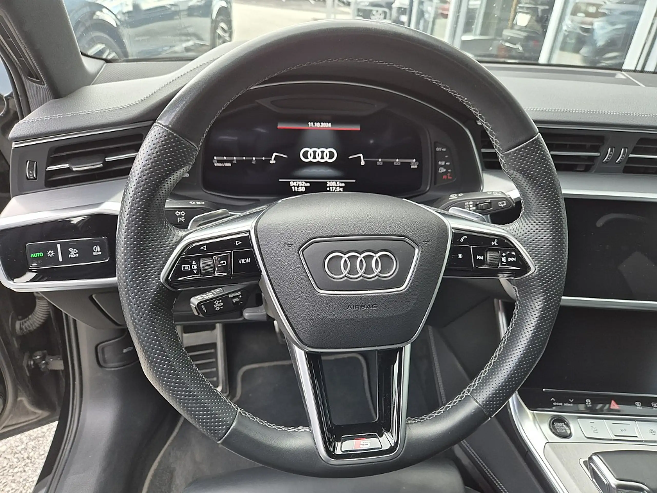 Audi - A6