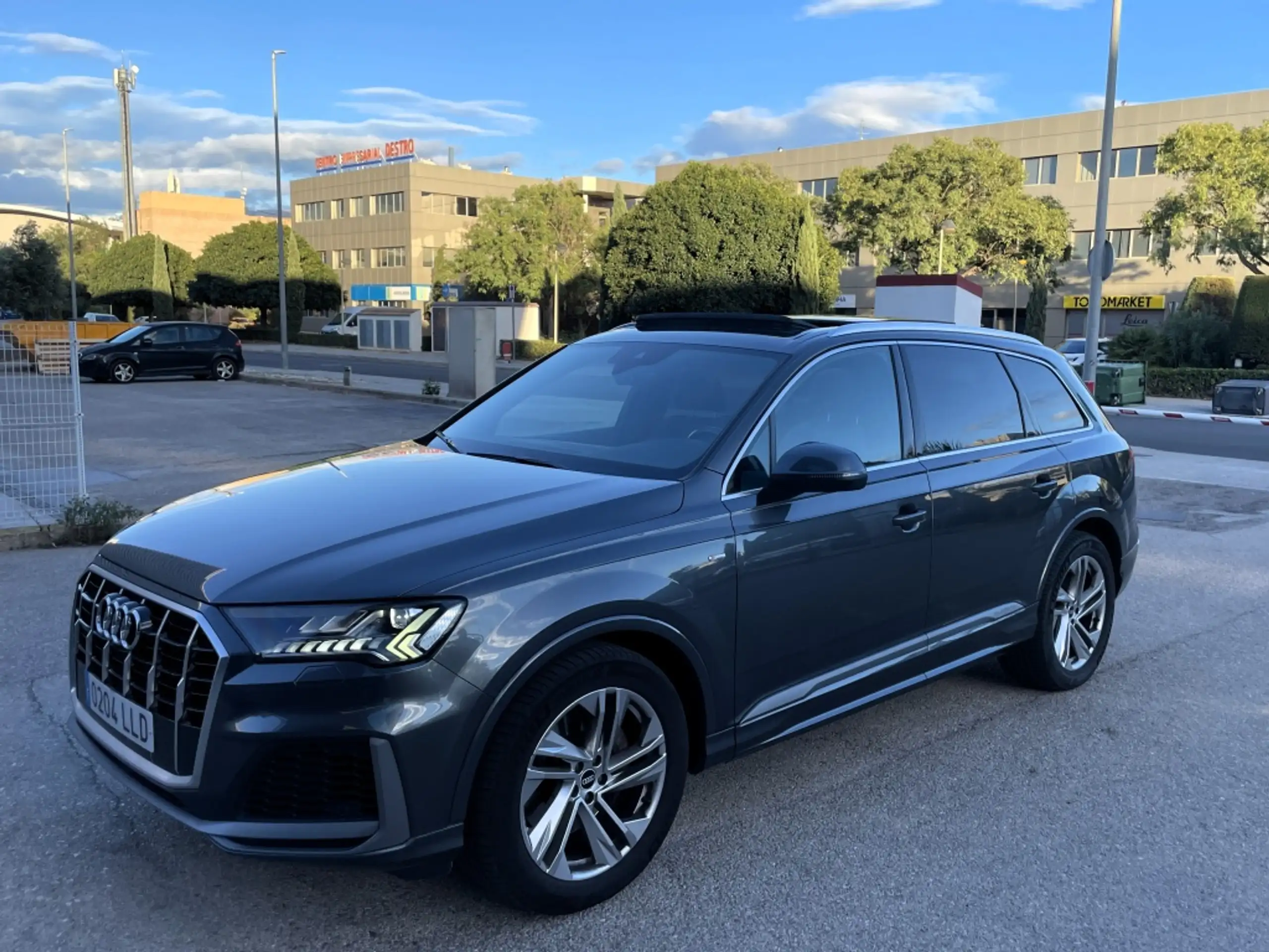 Audi - Q7