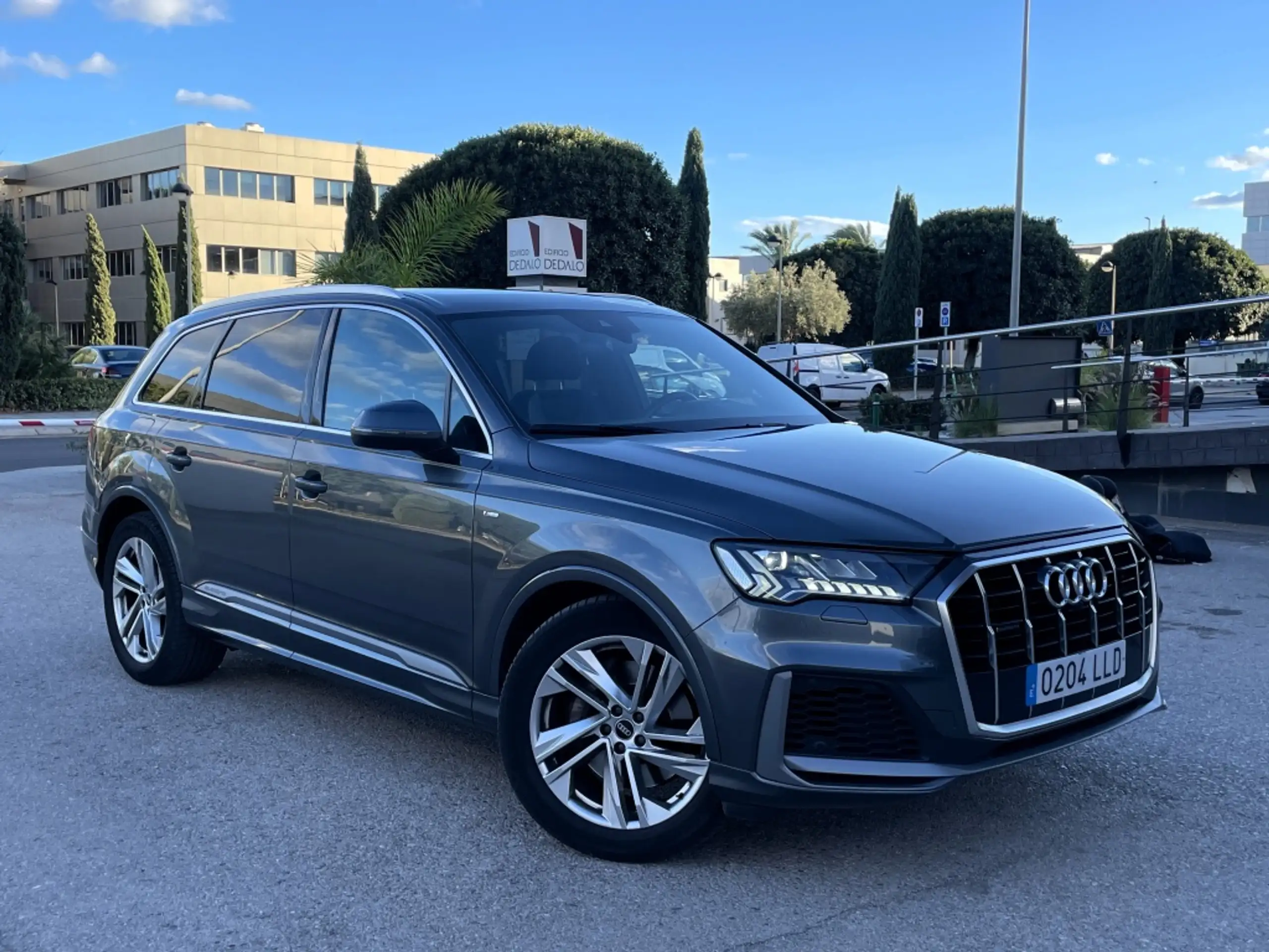 Audi - Q7