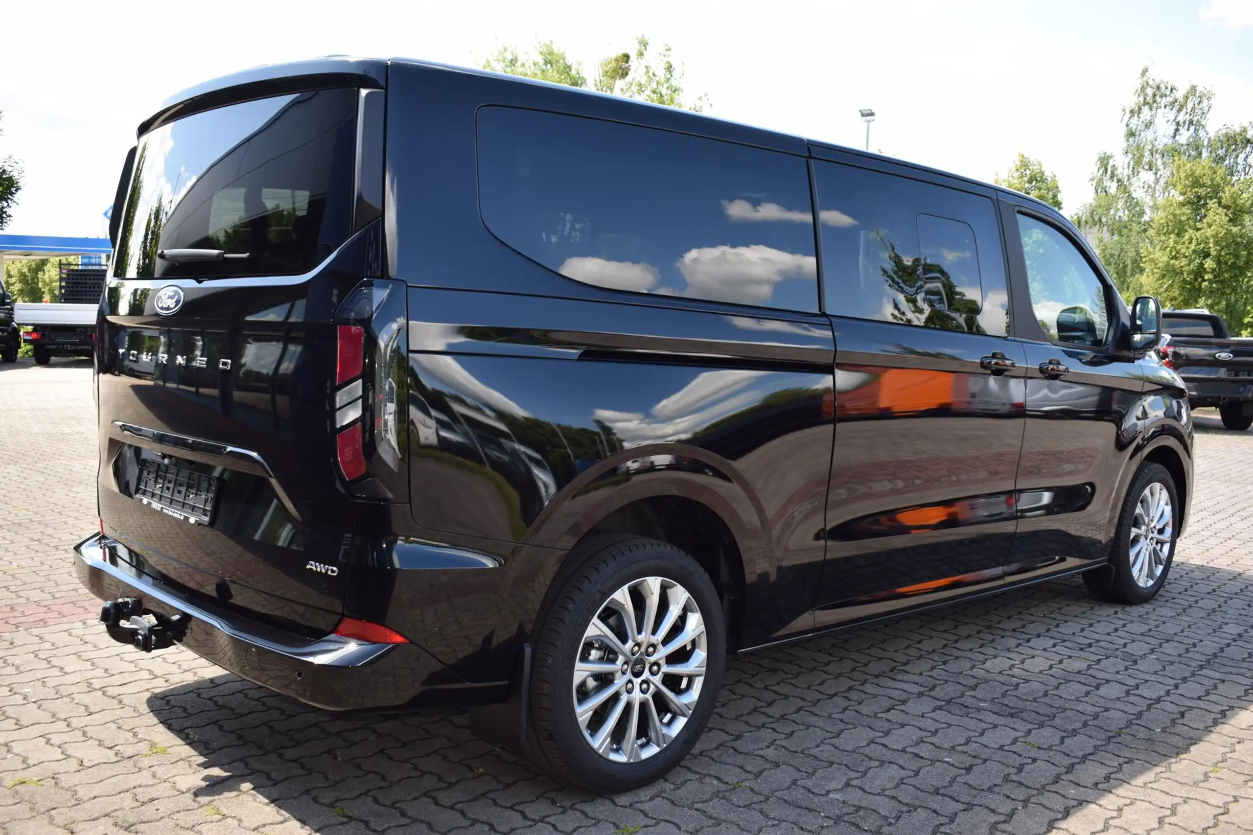 Ford - Tourneo Custom