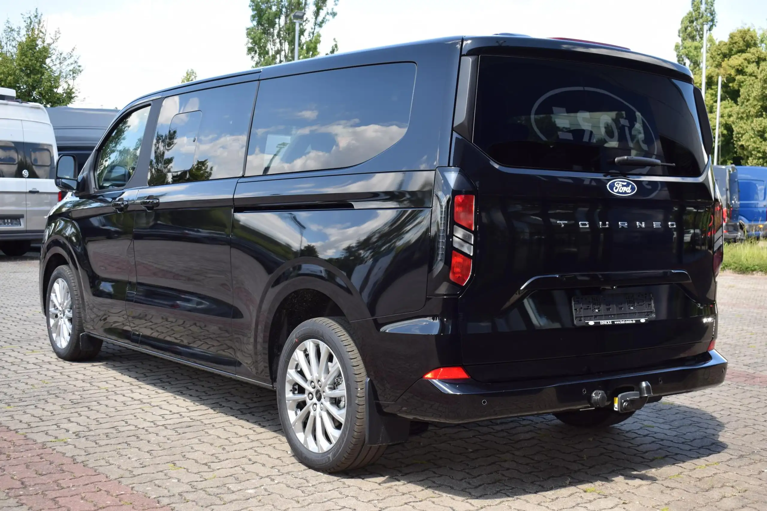 Ford - Tourneo Custom