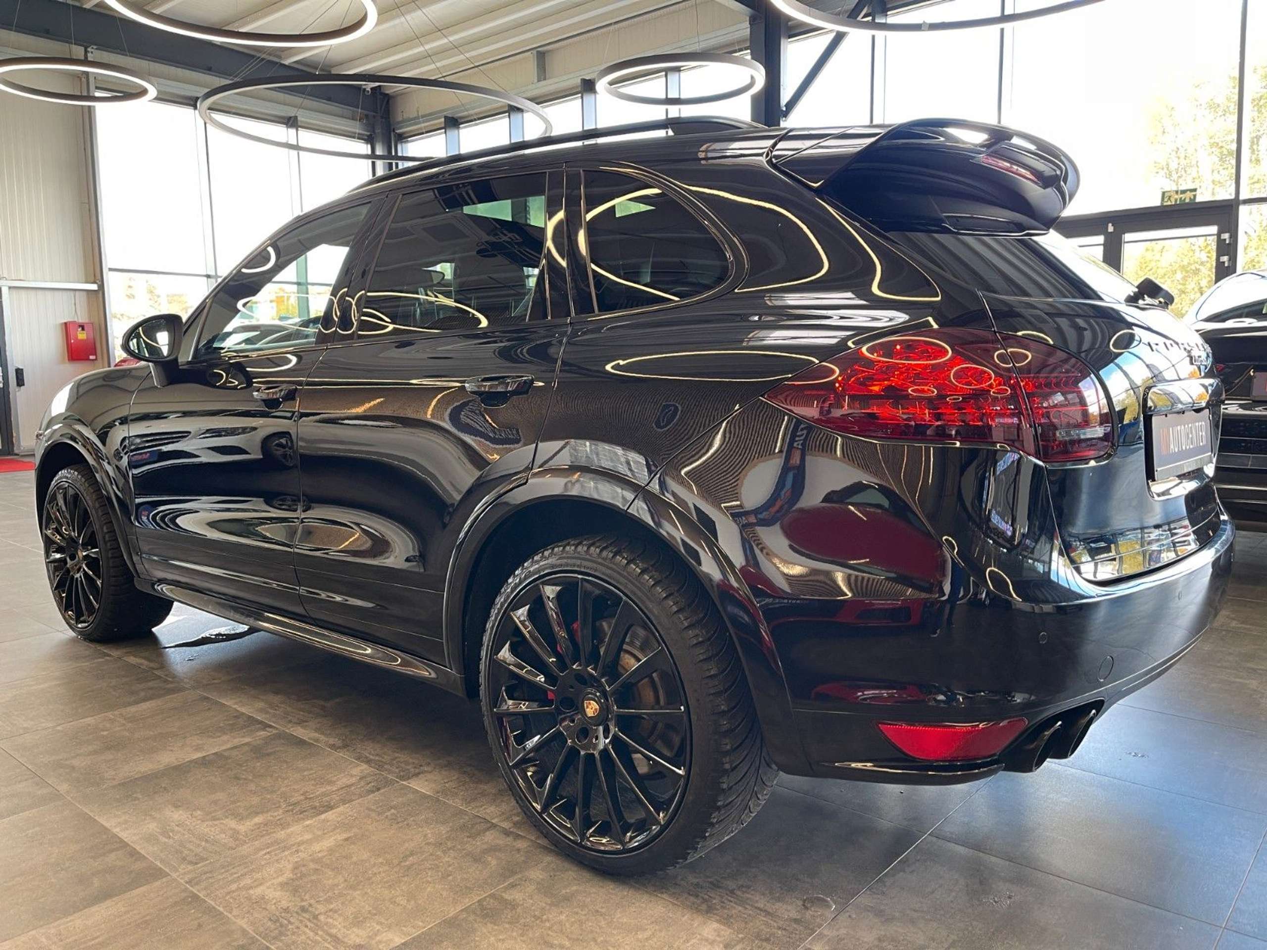 Porsche - Cayenne