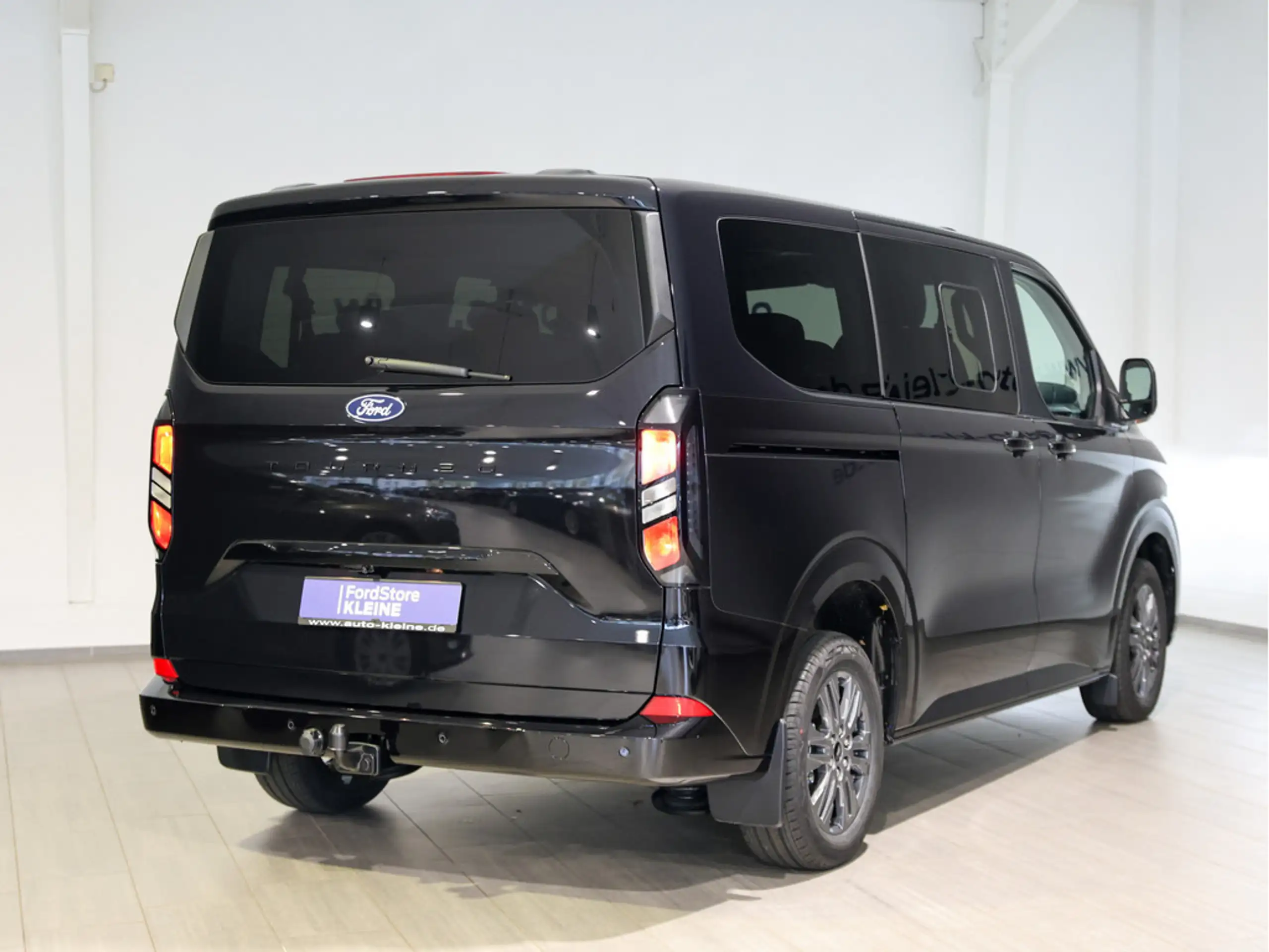 Ford - Tourneo Custom