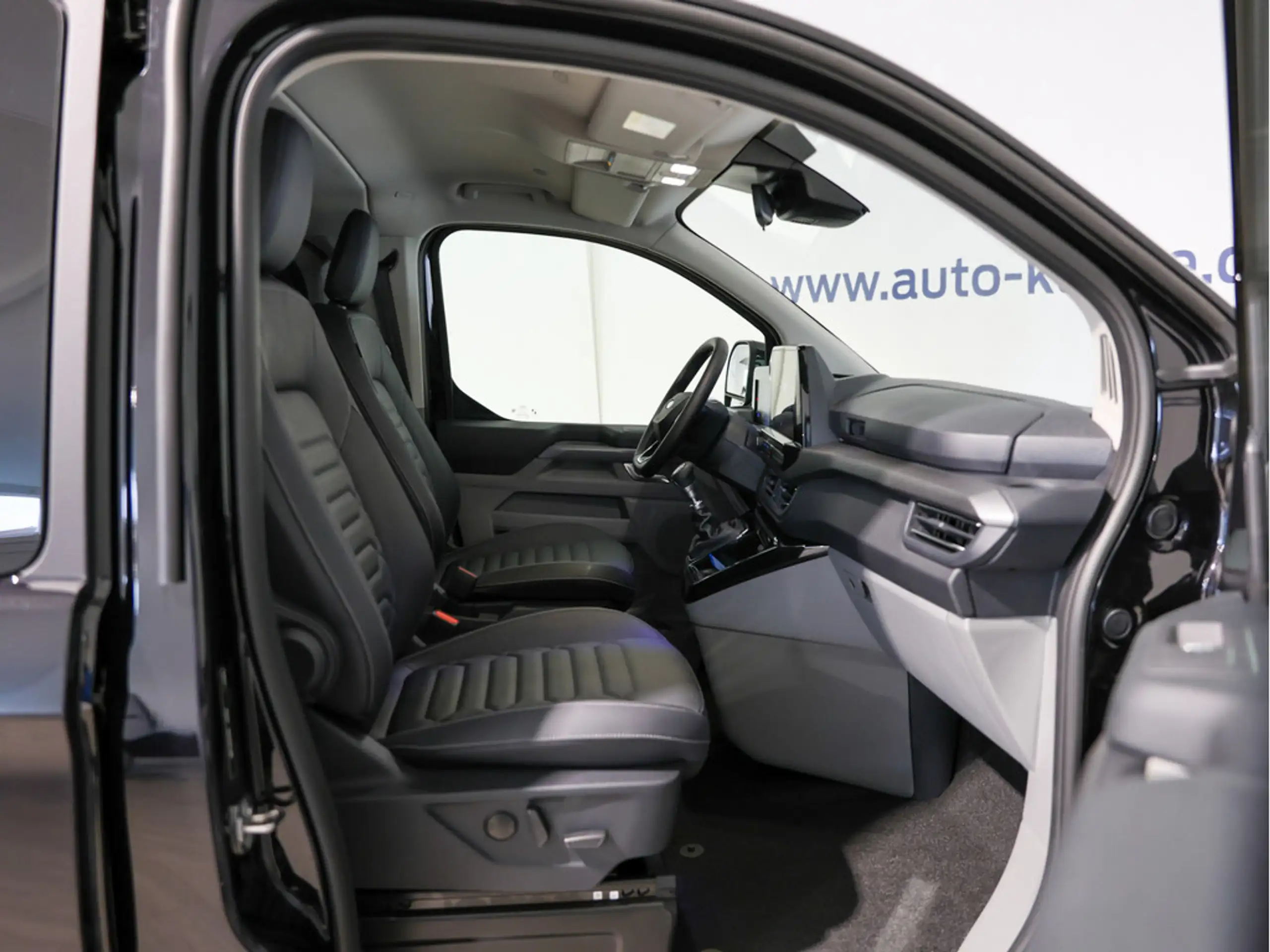 Ford - Tourneo Custom