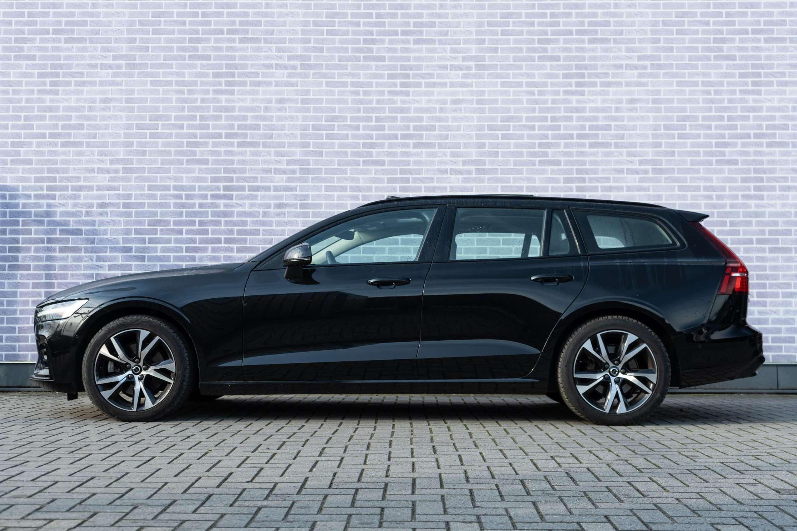 Volvo - V60