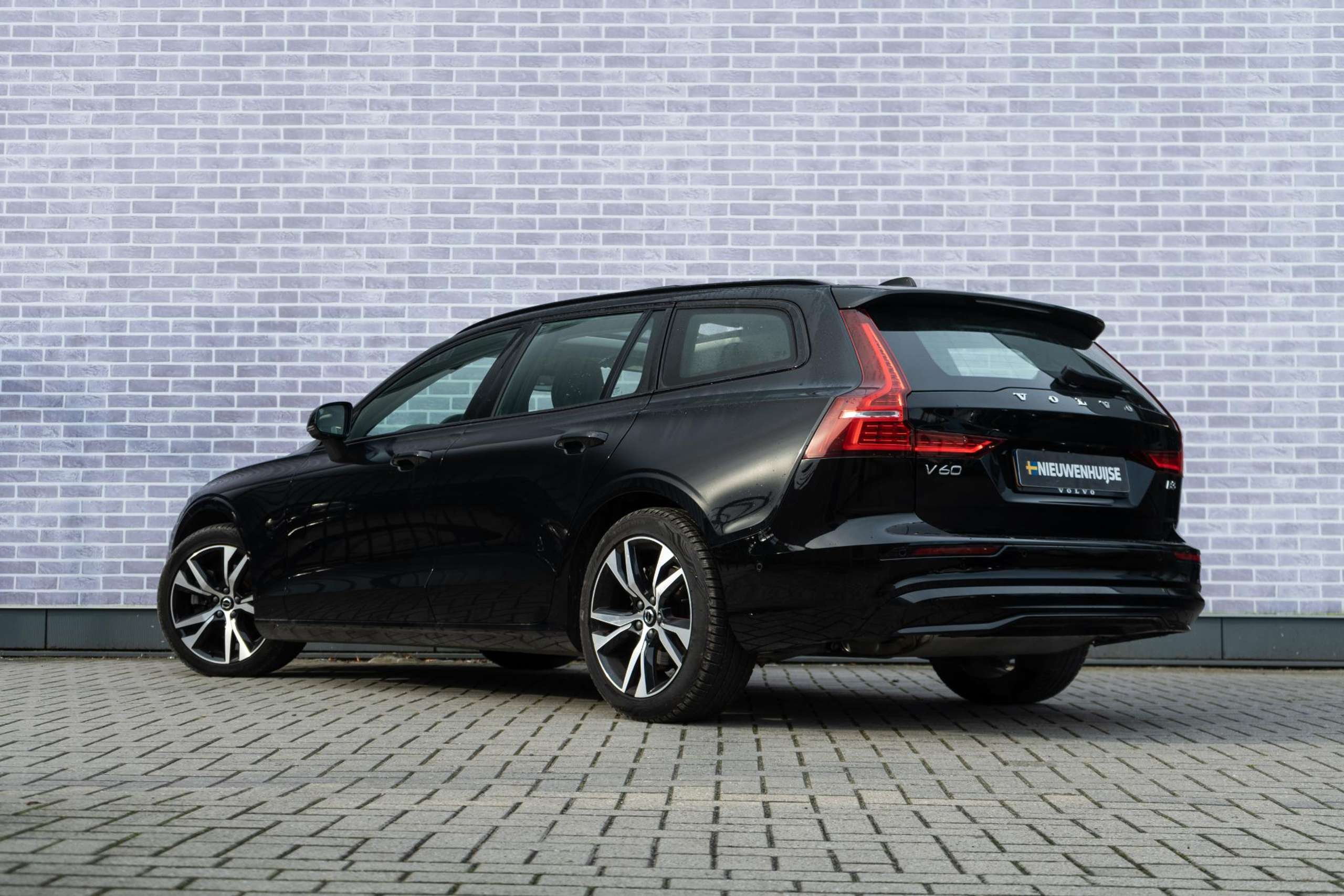 Volvo - V60