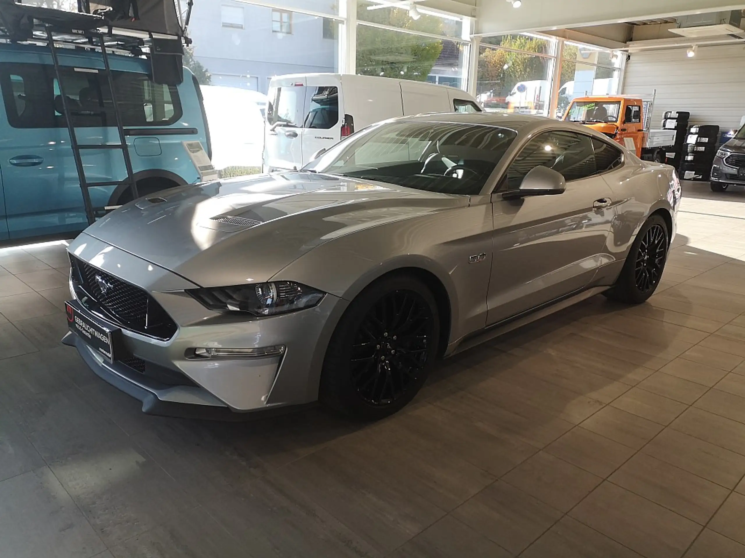 Ford - Mustang