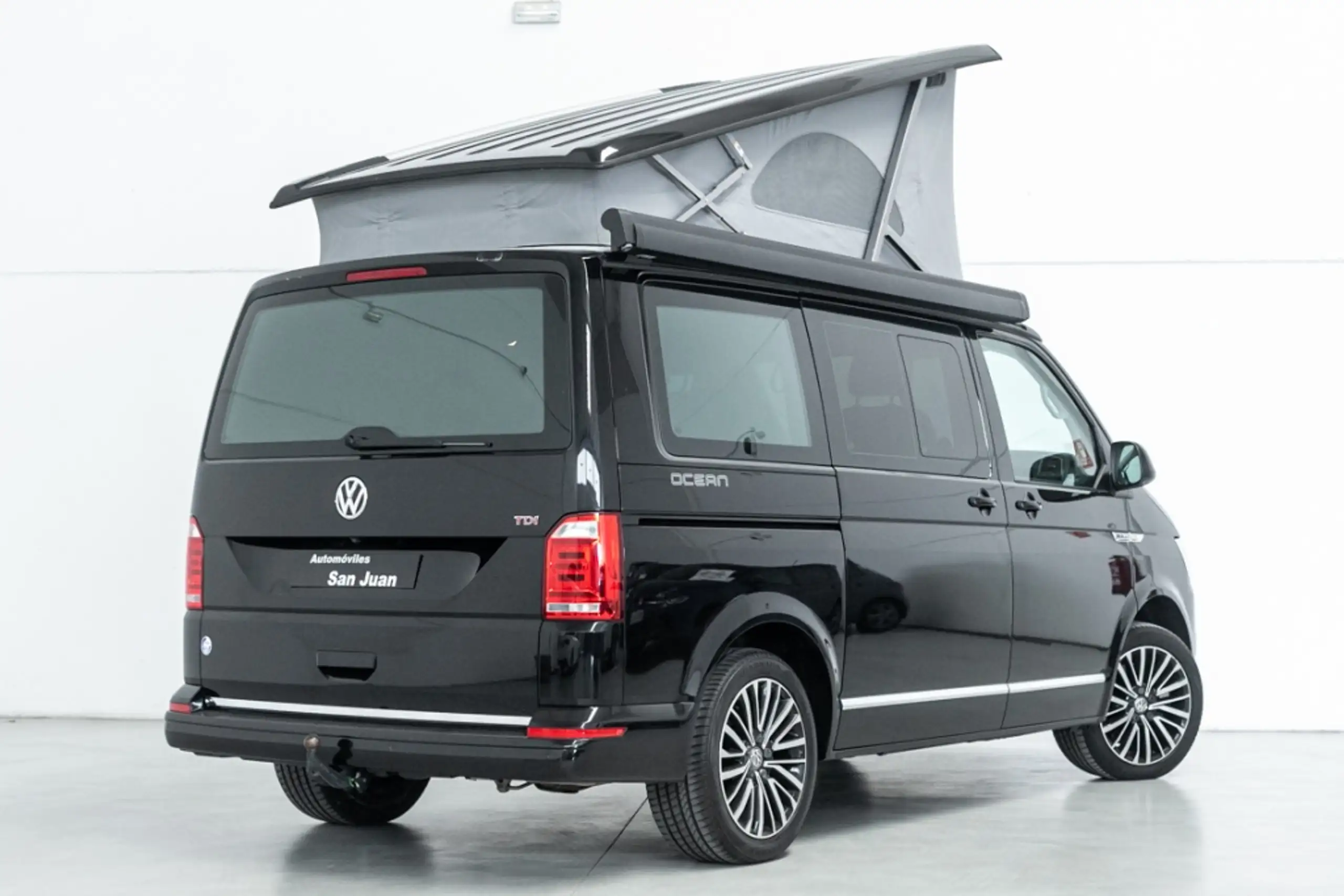 Volkswagen - T5 California