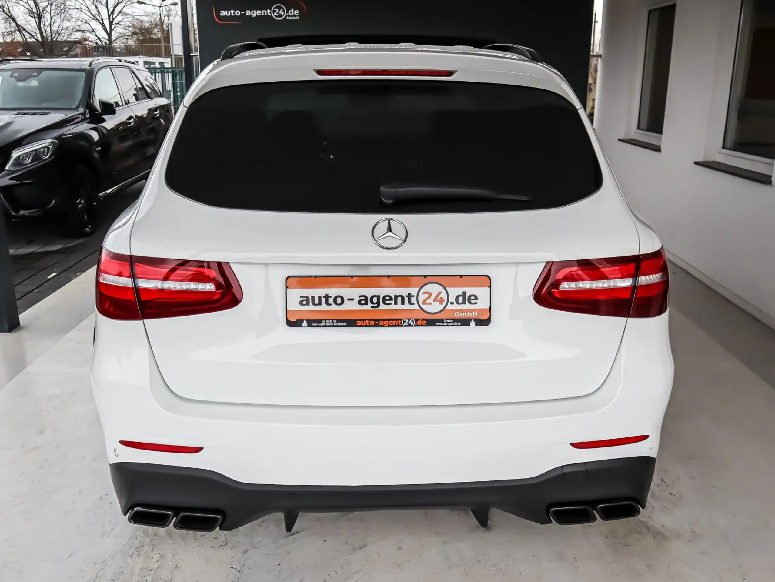 Mercedes-Benz - GLC 63 AMG