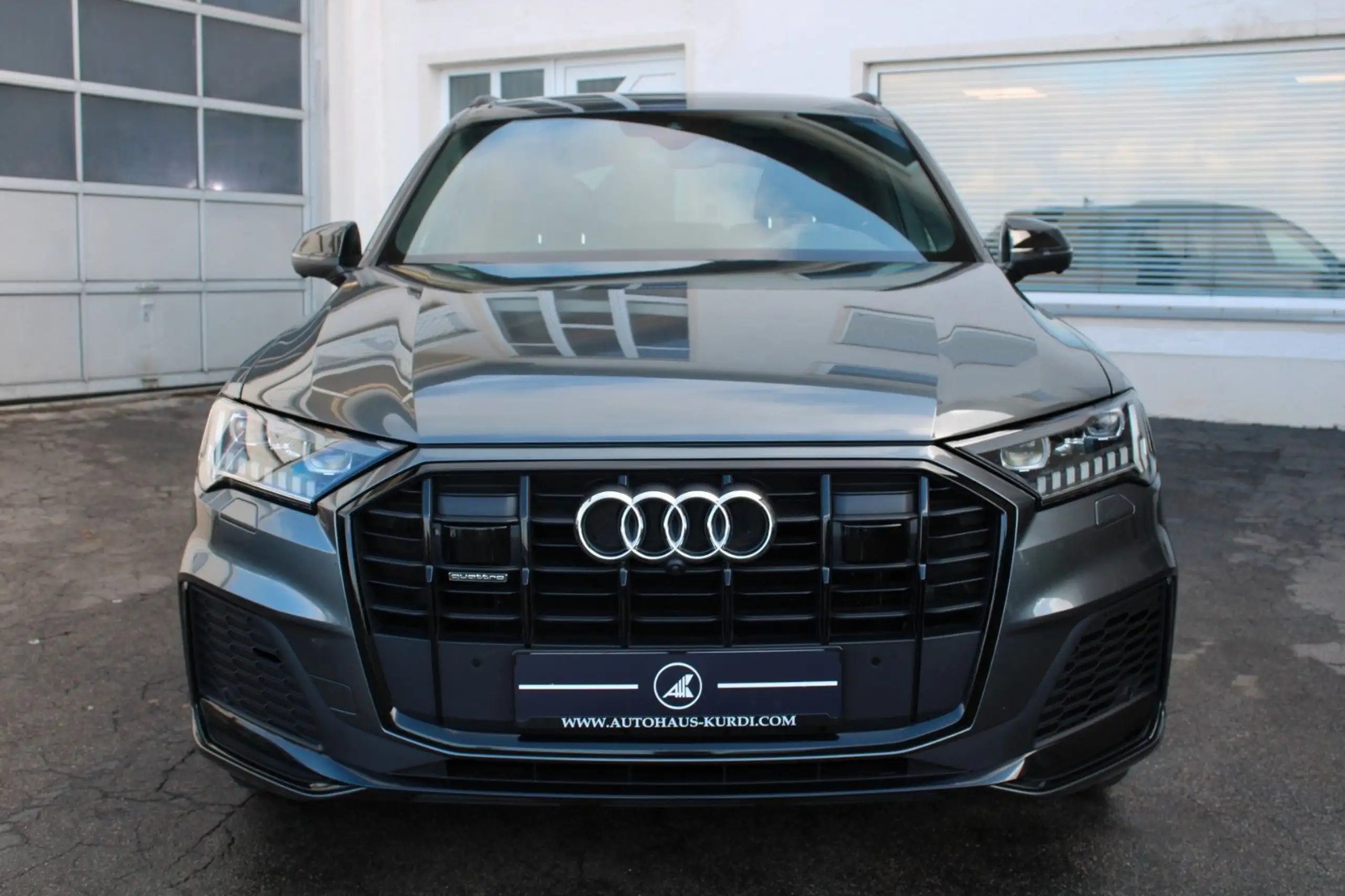 Audi - Q7