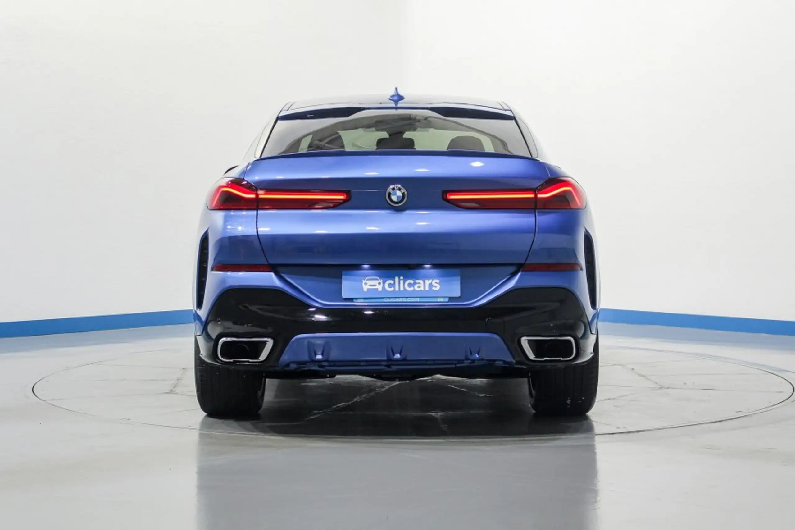 BMW - X6