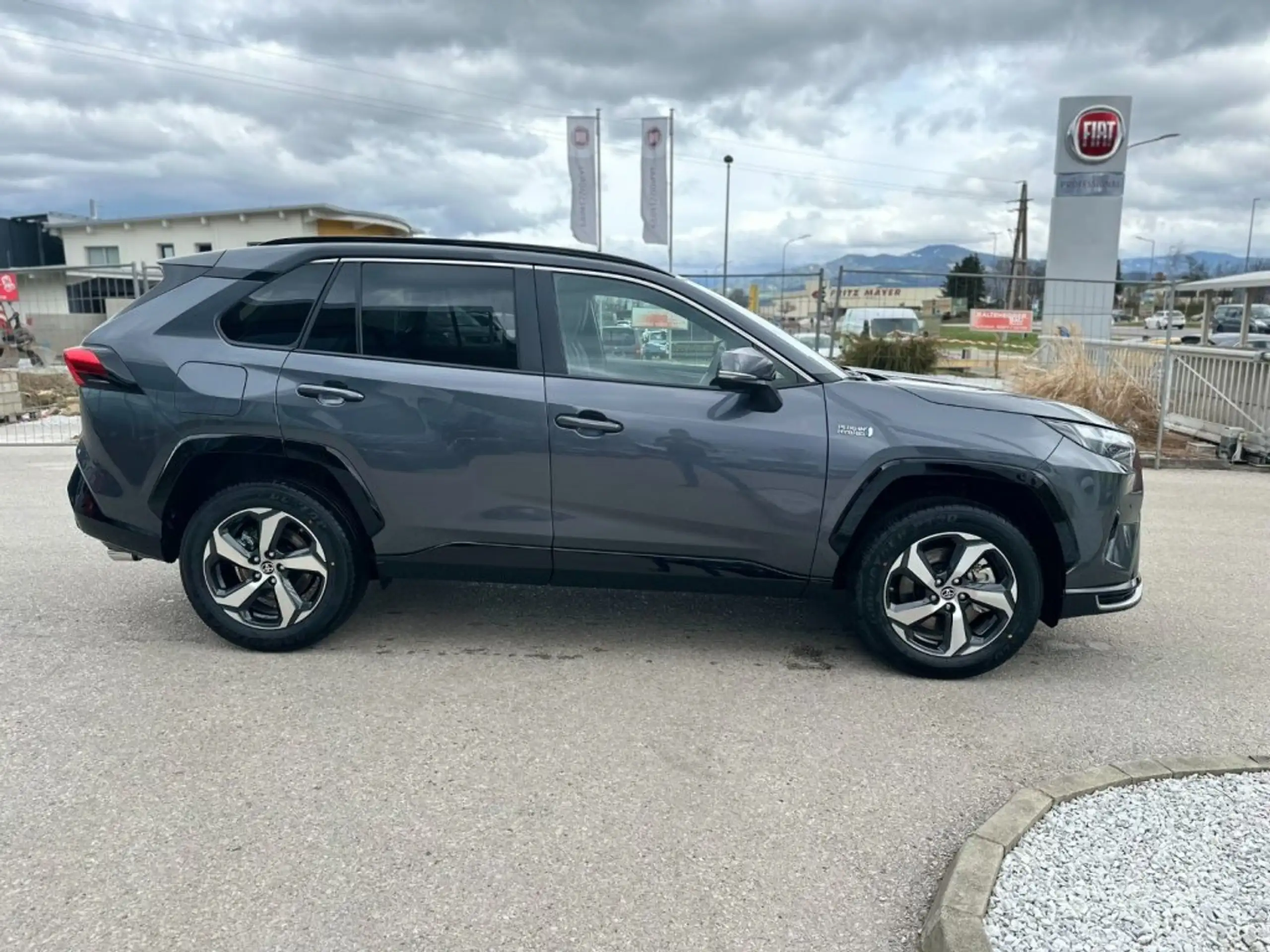 Toyota - RAV 4