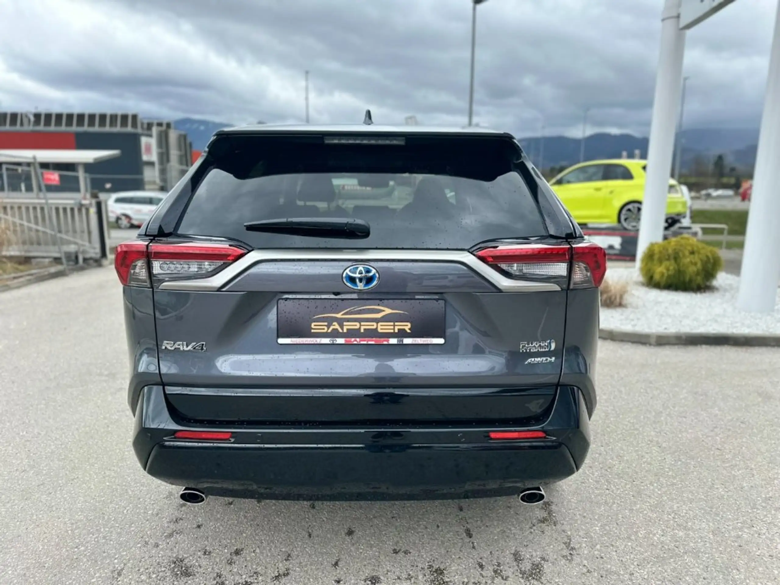 Toyota - RAV 4