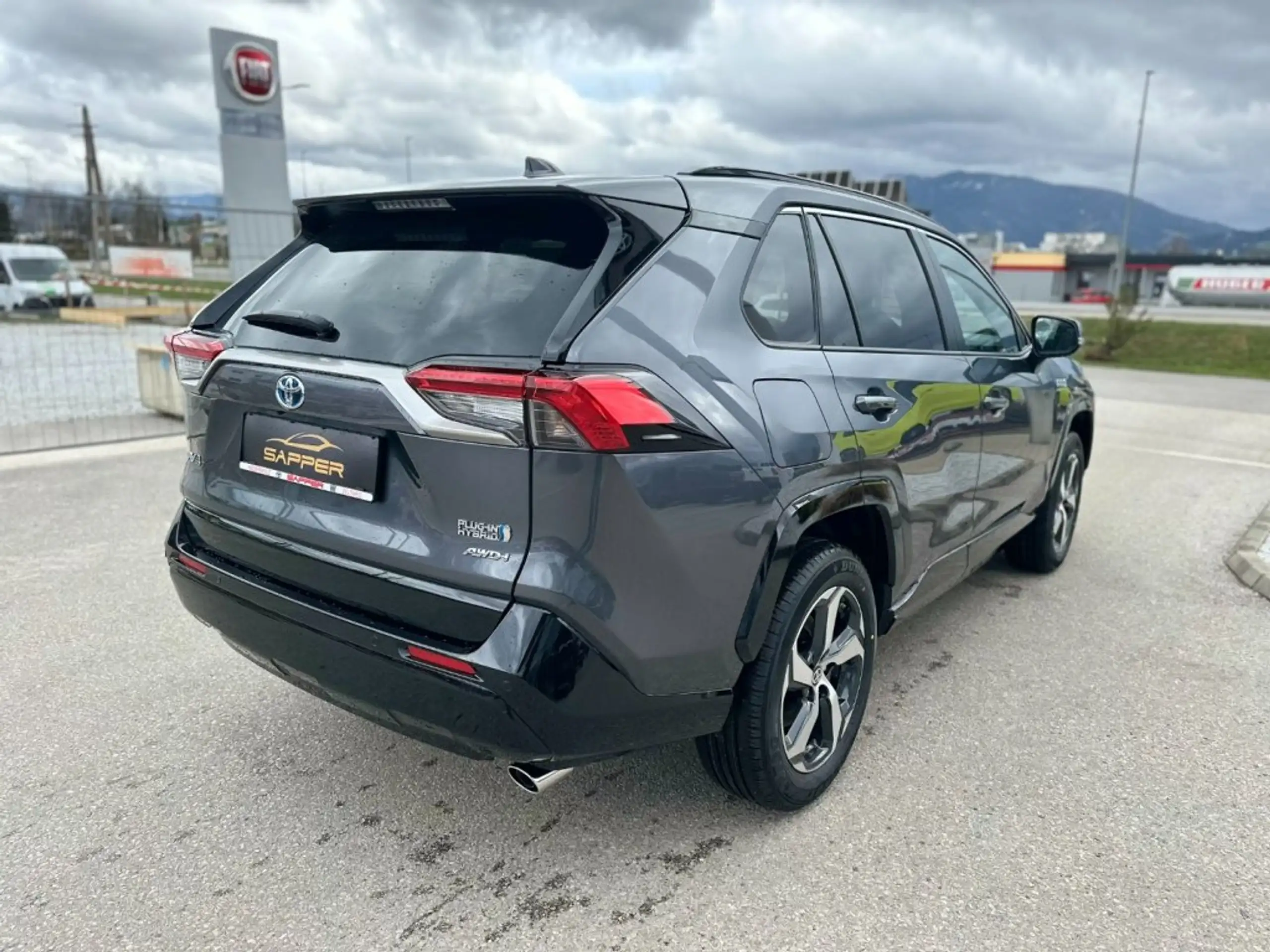 Toyota - RAV 4