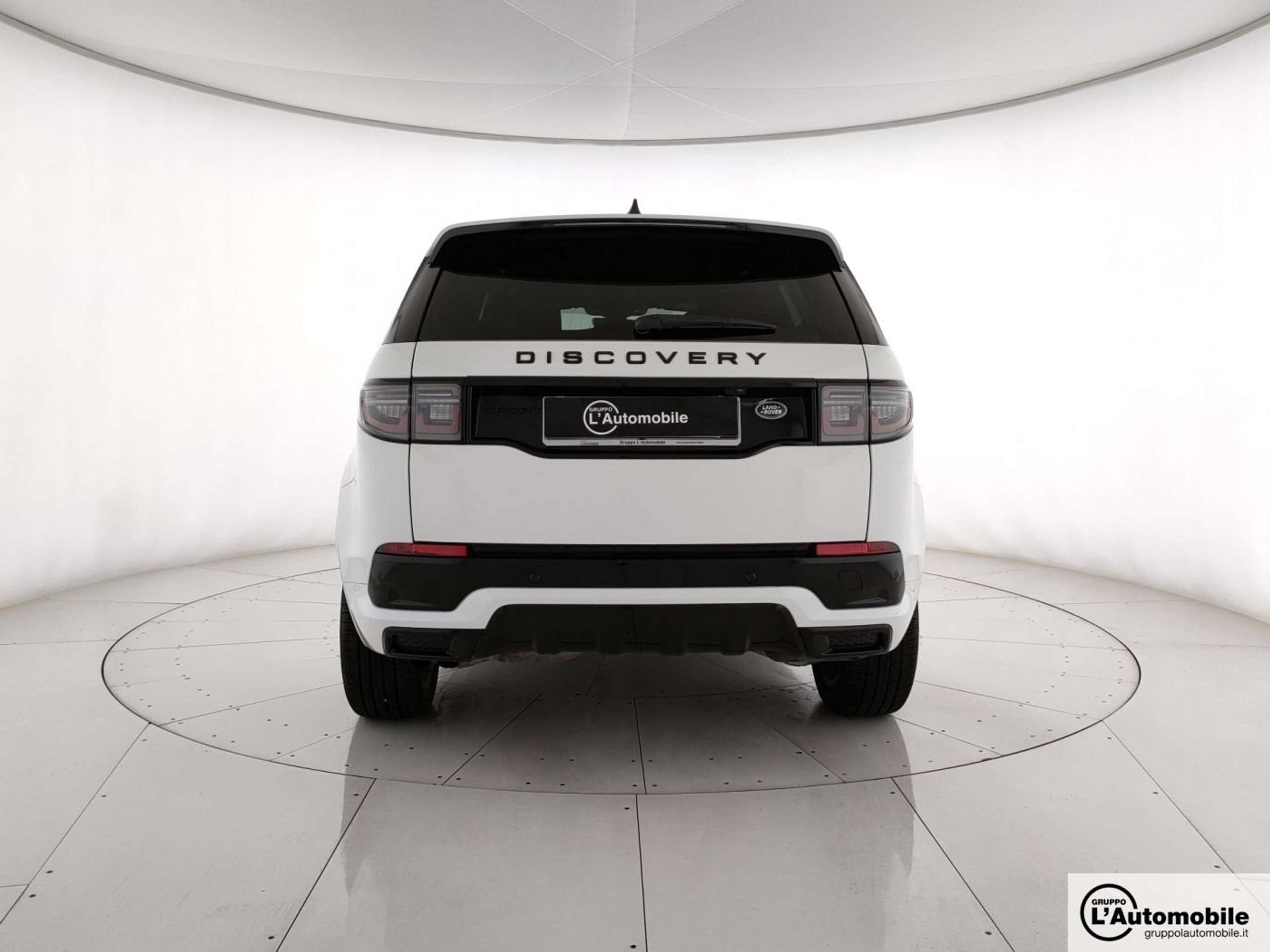 Land Rover - Discovery Sport