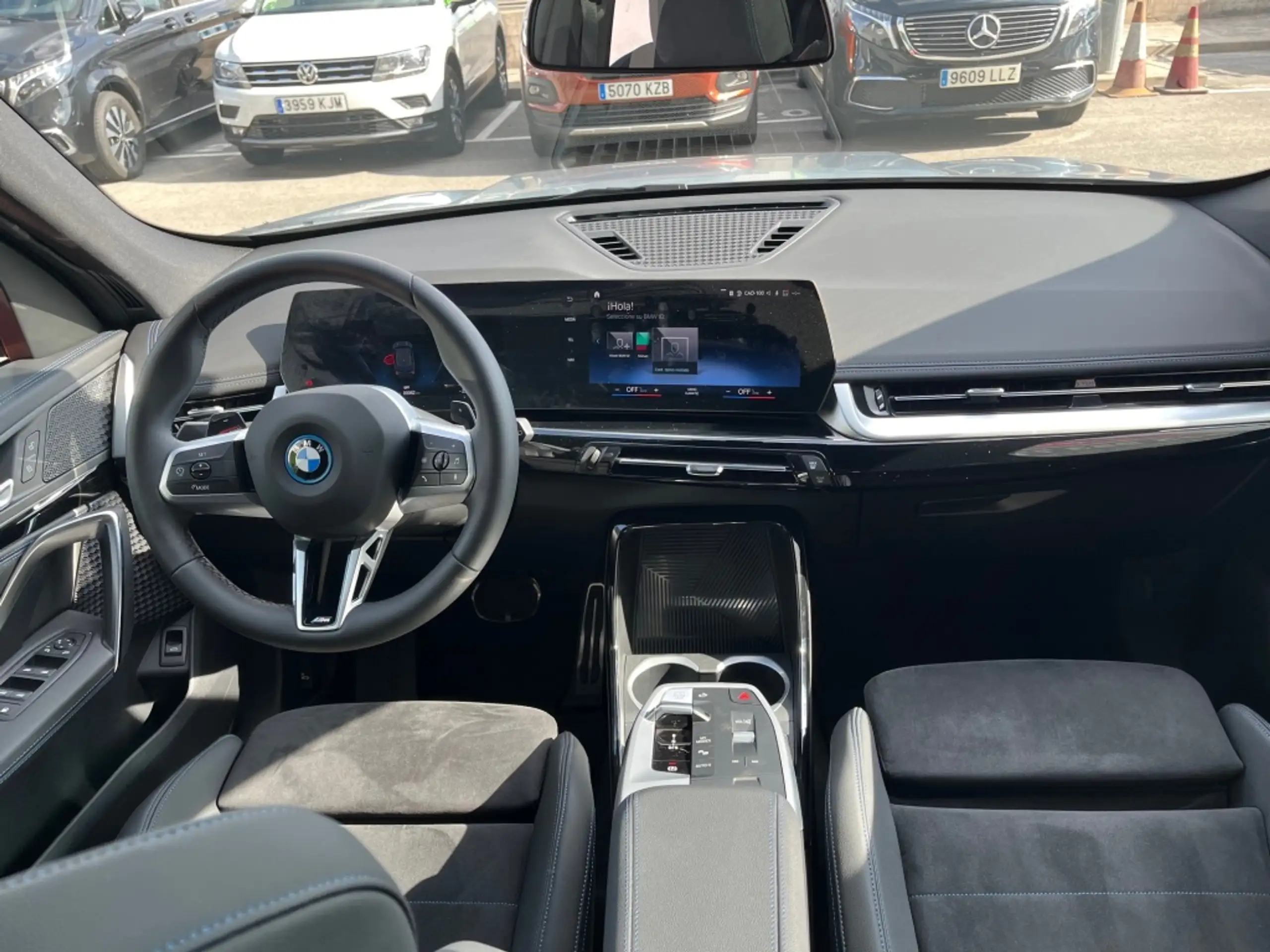 BMW - X1